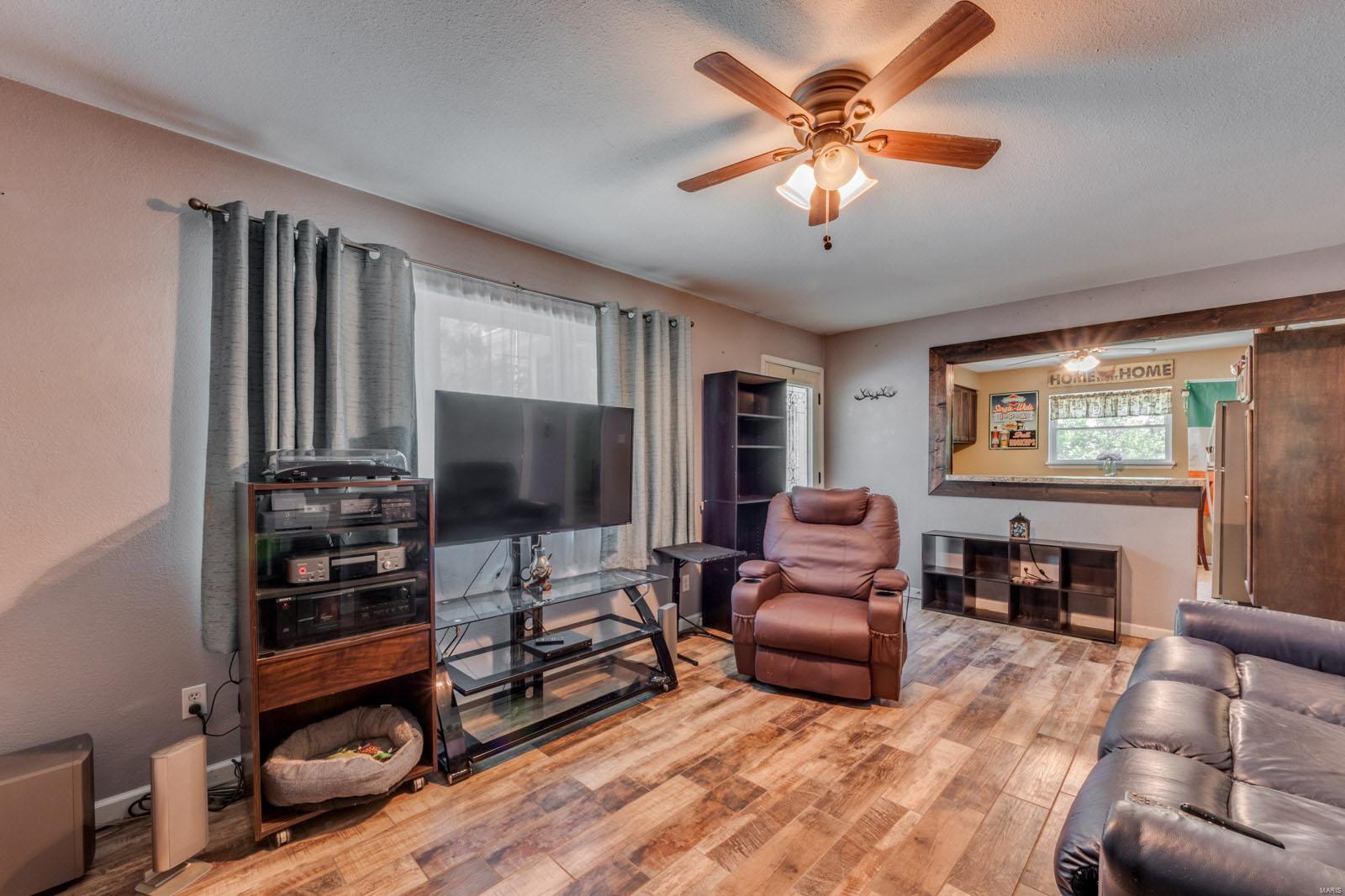 325 Themistocles Place