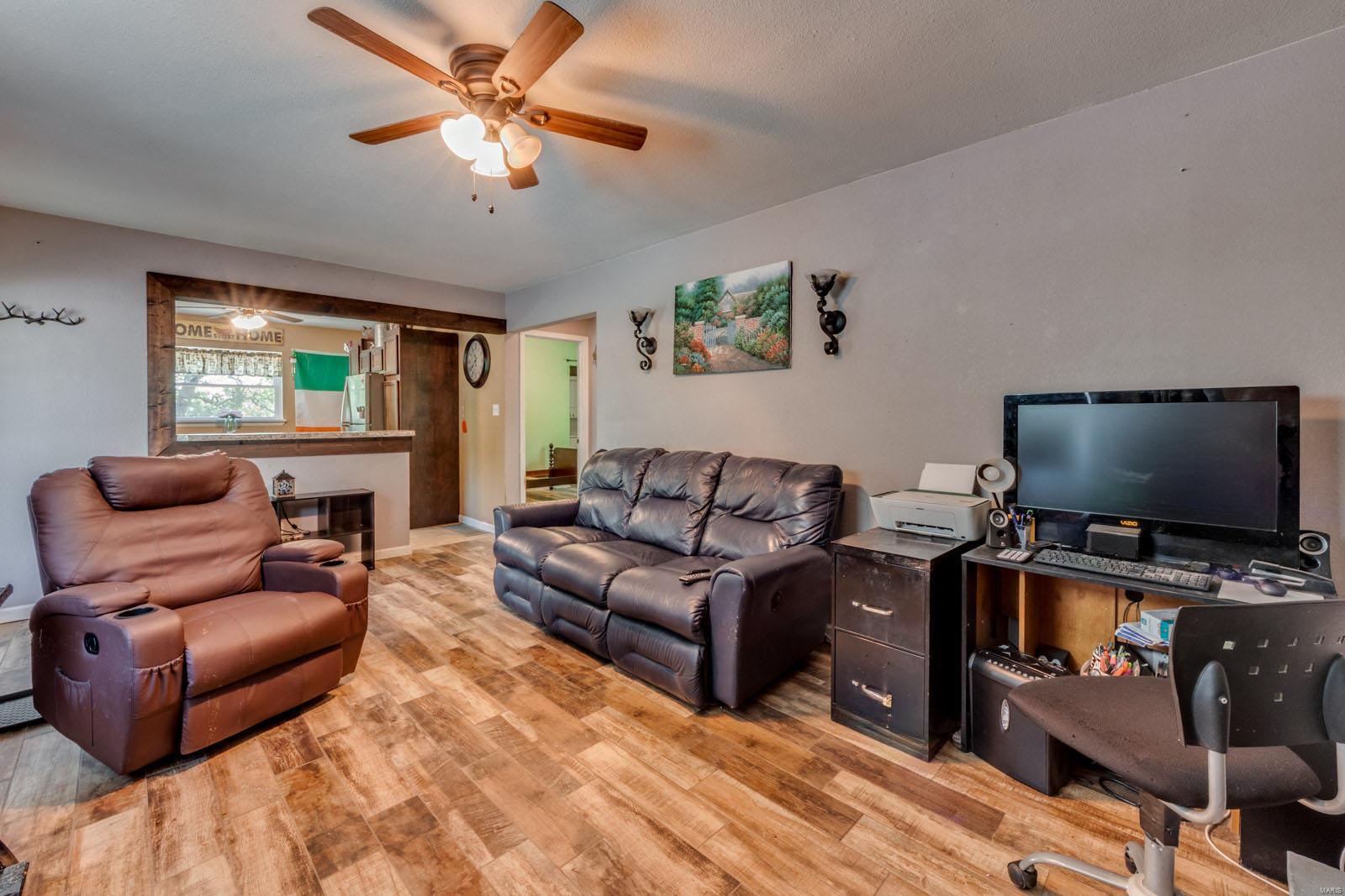 325 Themistocles Place