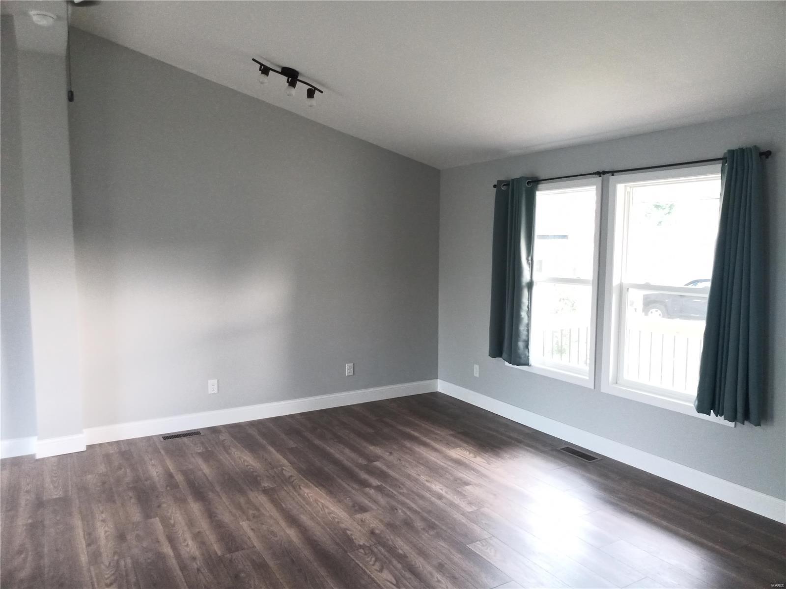 36 Cedar View Court