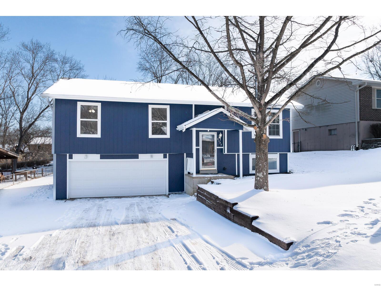 2135 Devonshire Drive