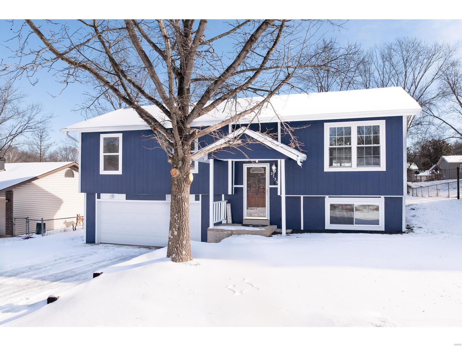 2135 Devonshire Drive