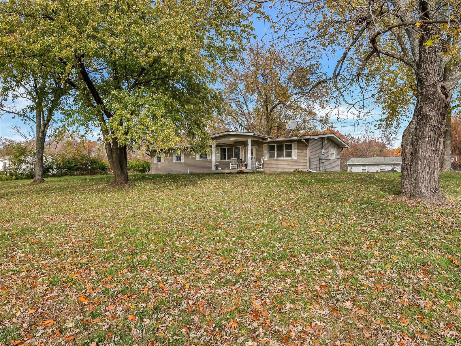 4696 W Four Ridge Road