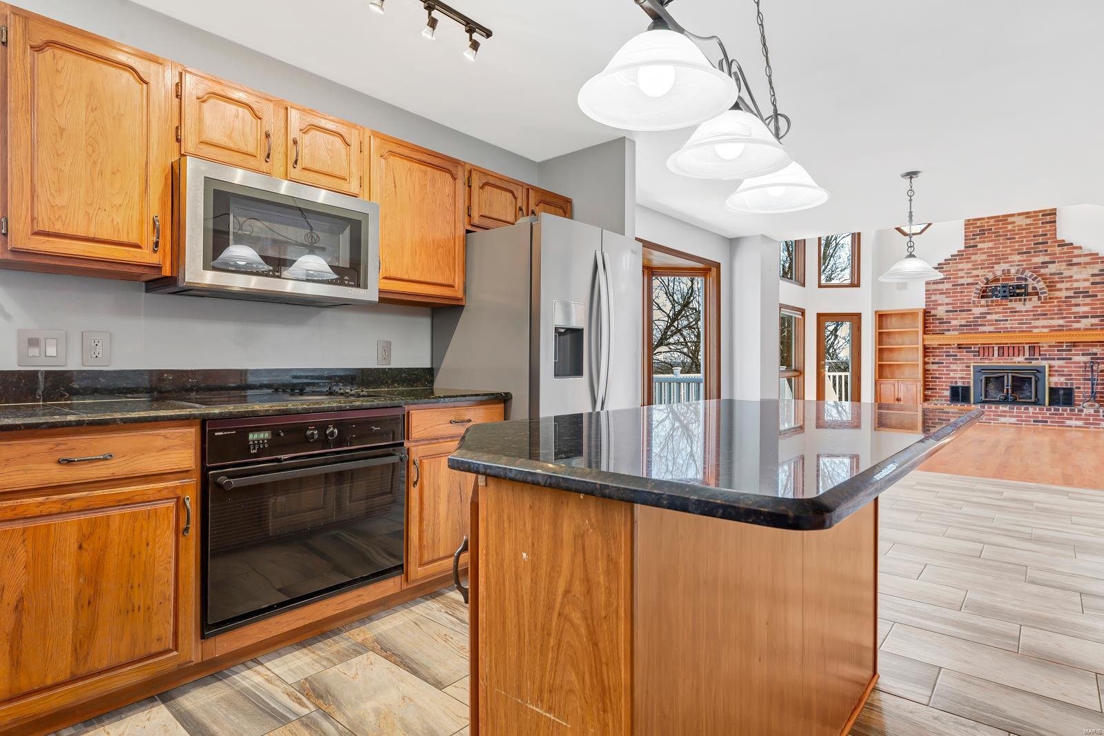 1362 Parkspur Lane