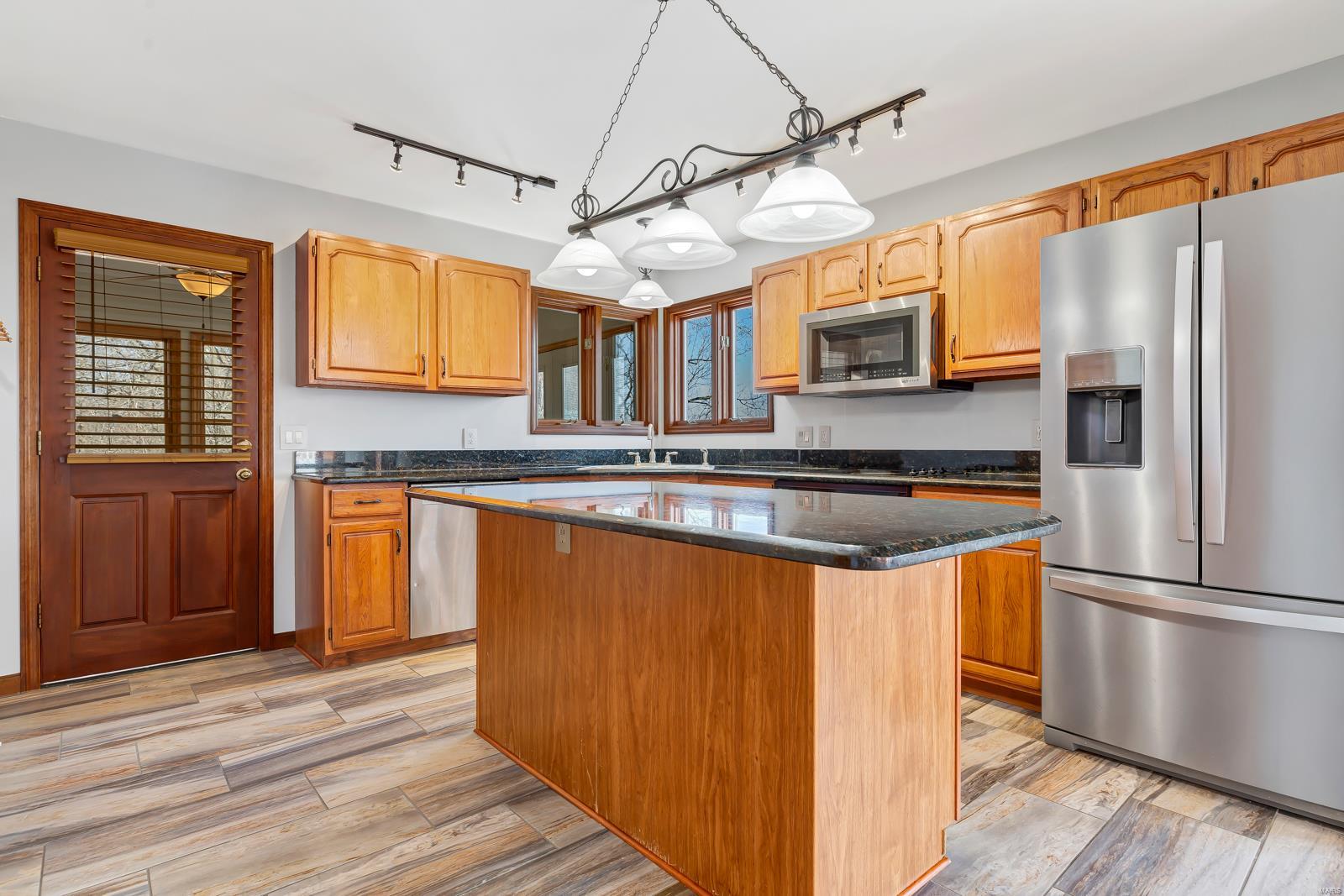 1362 Parkspur Lane
