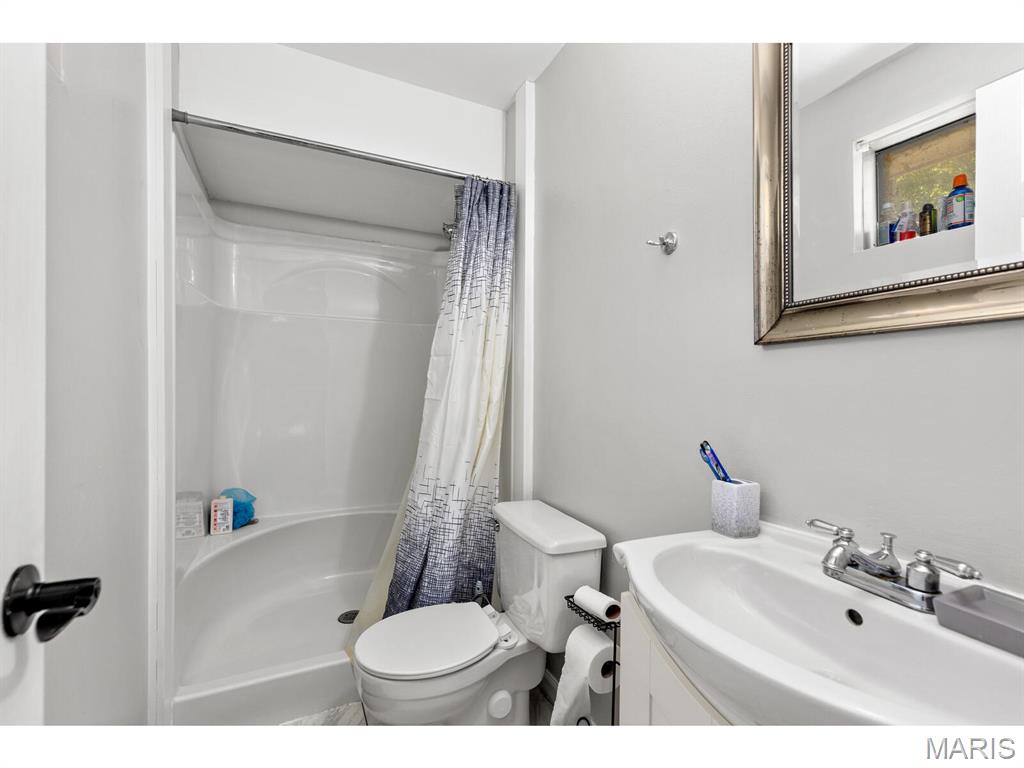 318 Green Jade Estates Drive