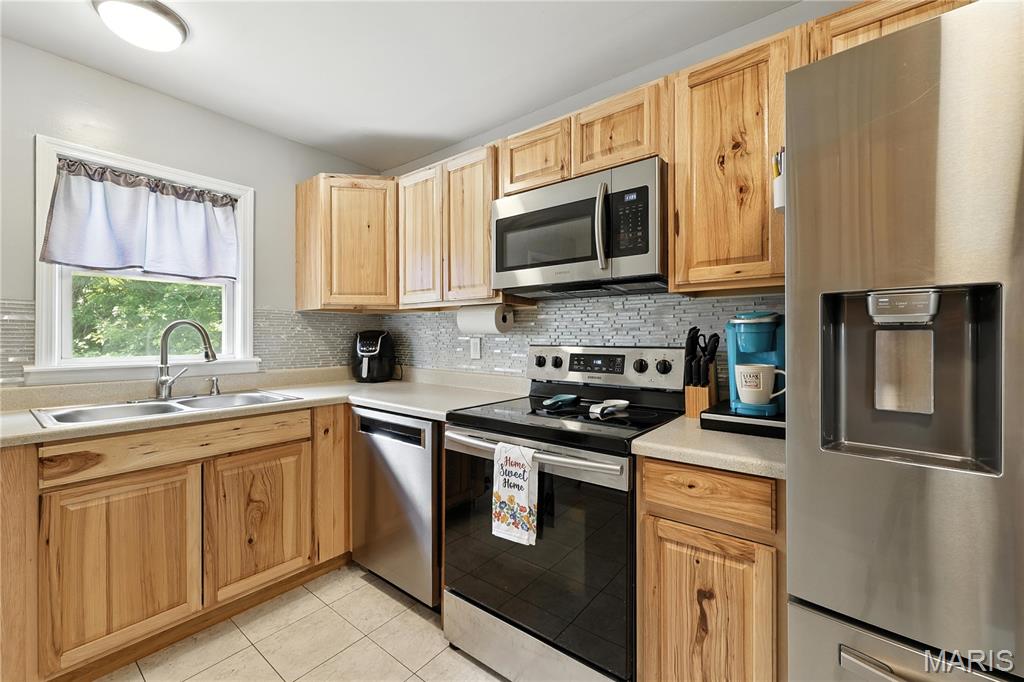 800 N 6th Street