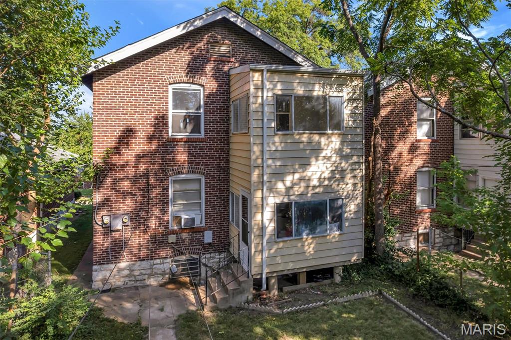 4242 S 38th Street
