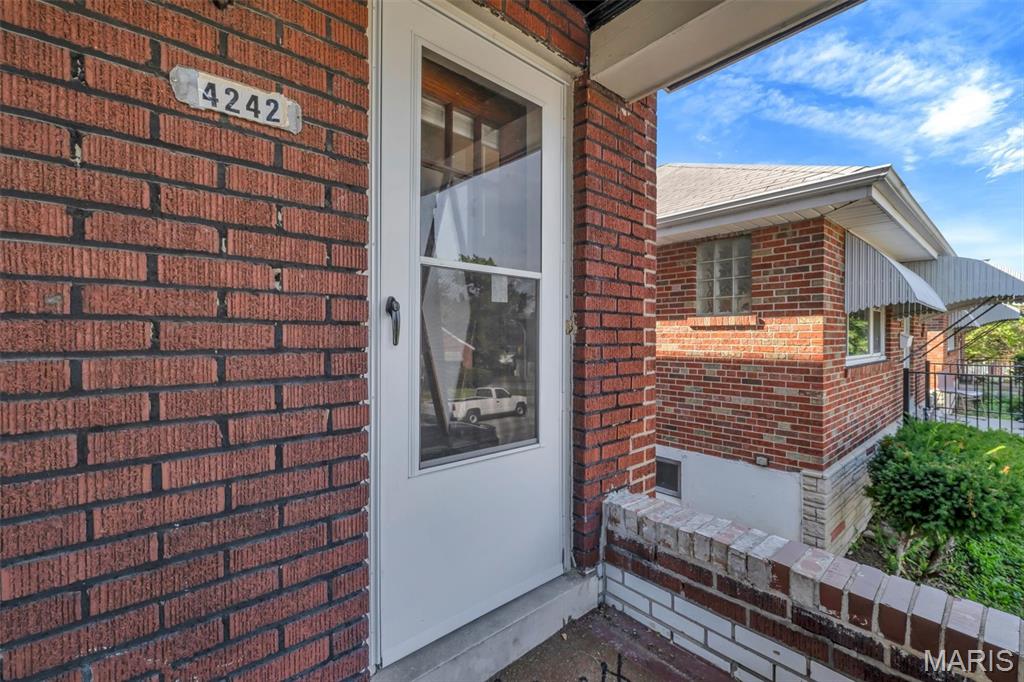 4242 S 38th Street