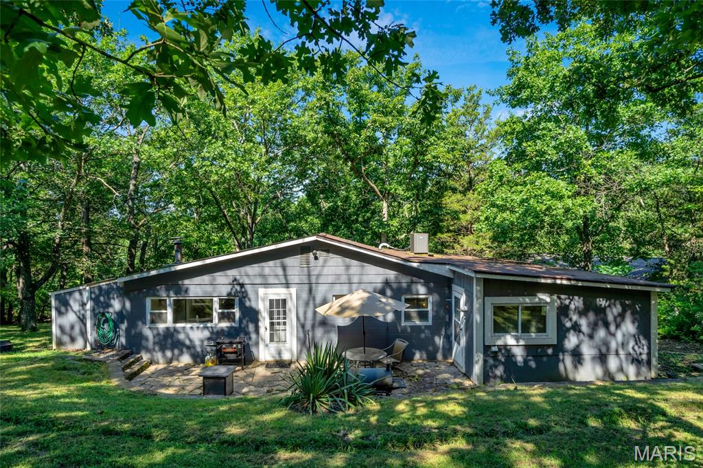109 N Lake Drive