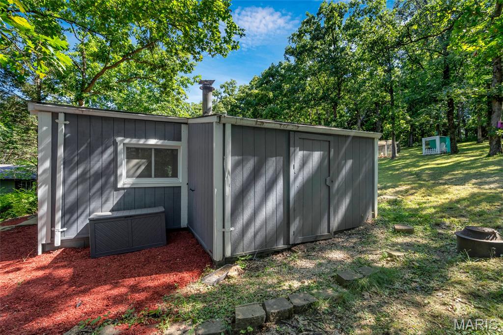 109 N Lake Drive