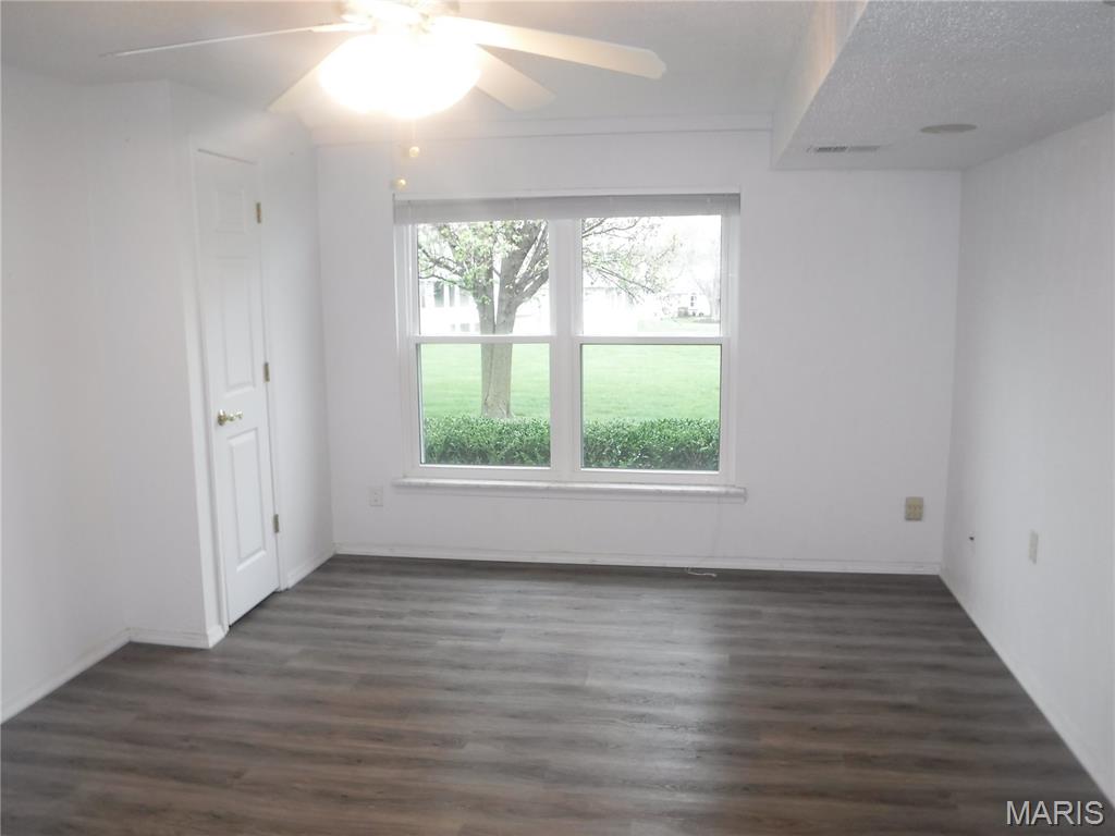 24 Lienemann Court