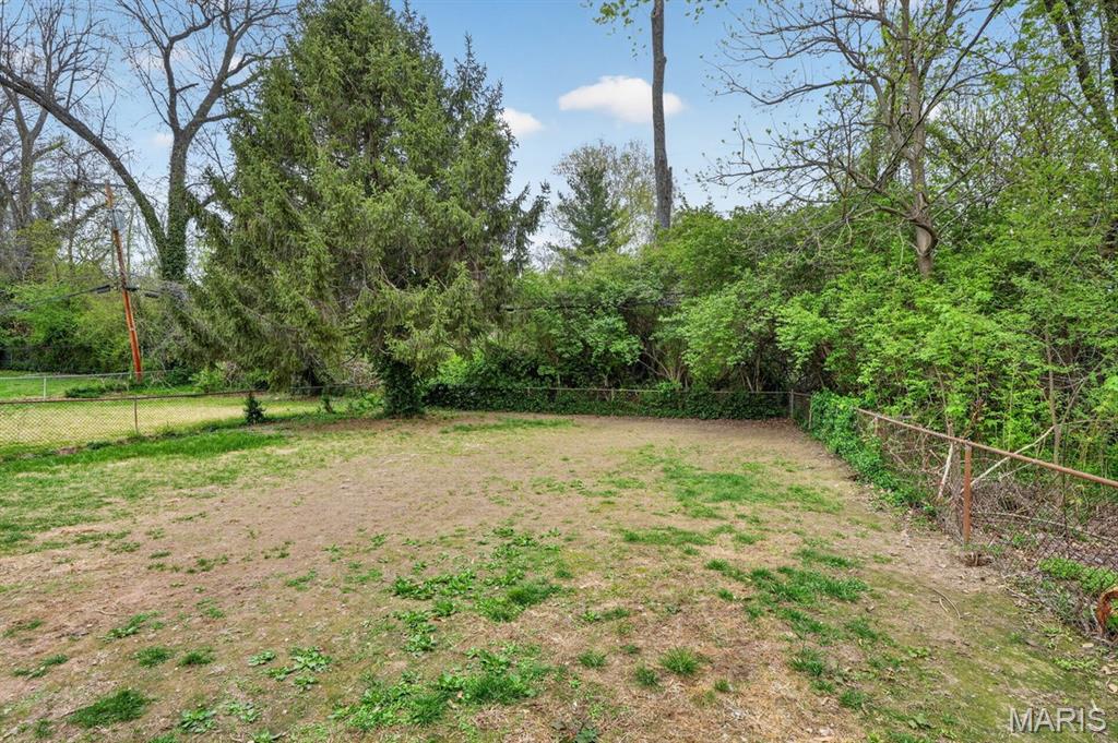 324 Averill