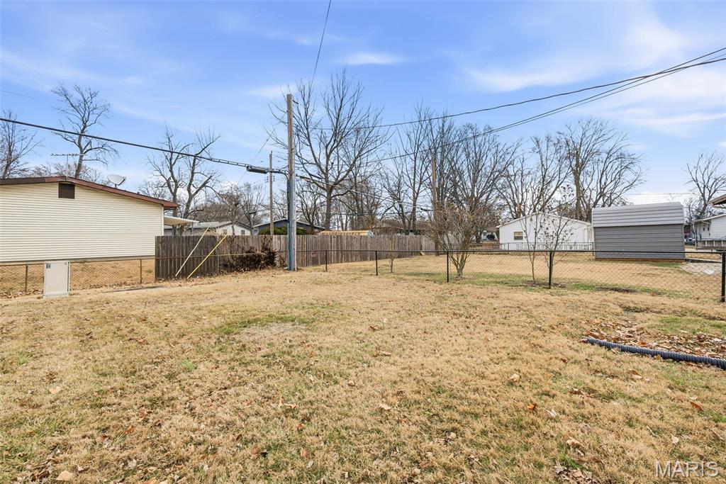 1760 Fernbrook Ln