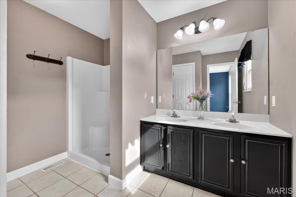 5228 Seasonbrooks Lane