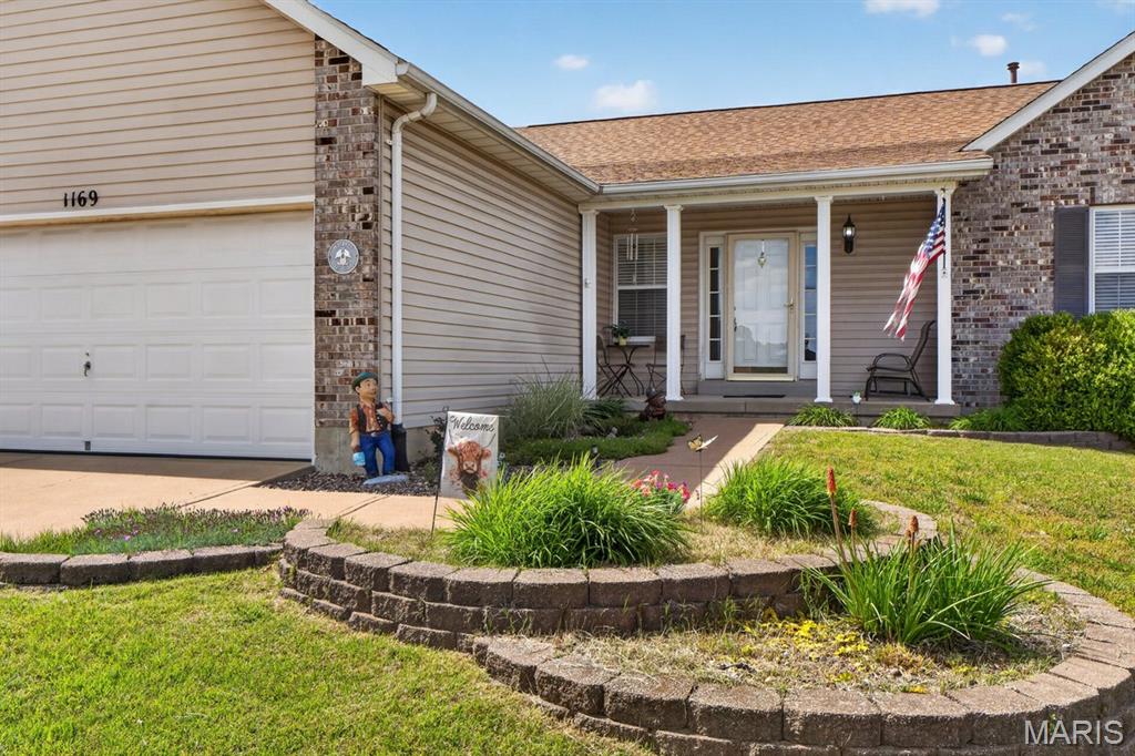 1169 Hickory Ridge Trail