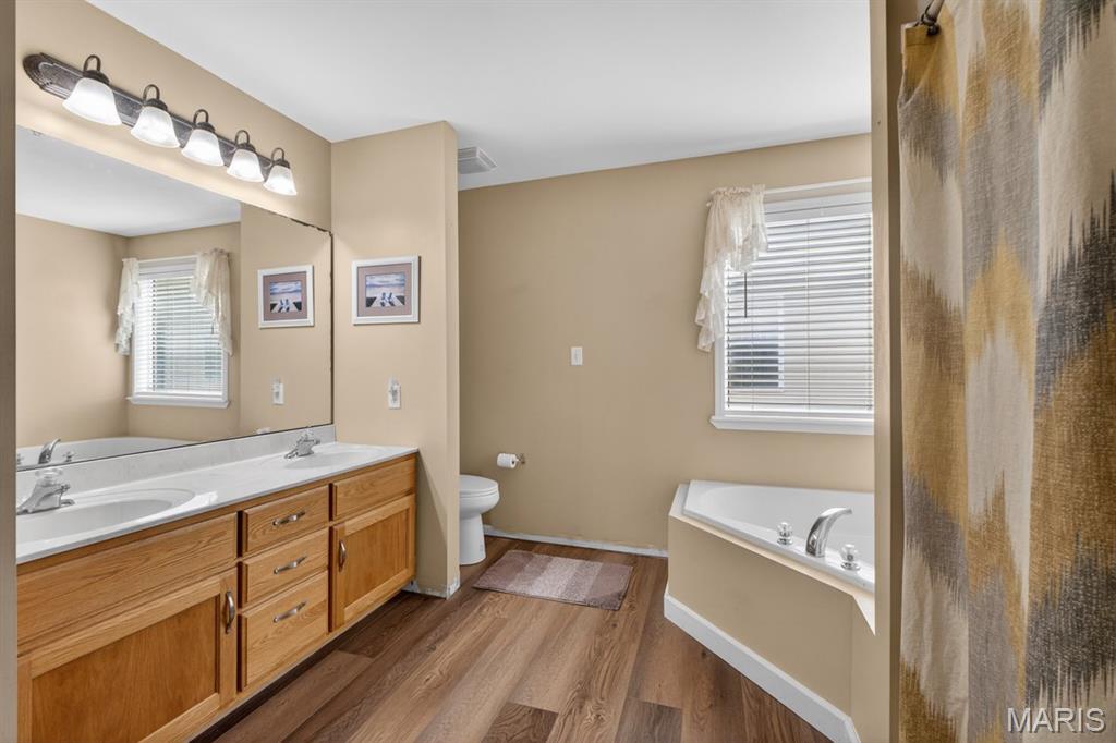 1169 Hickory Ridge Trail