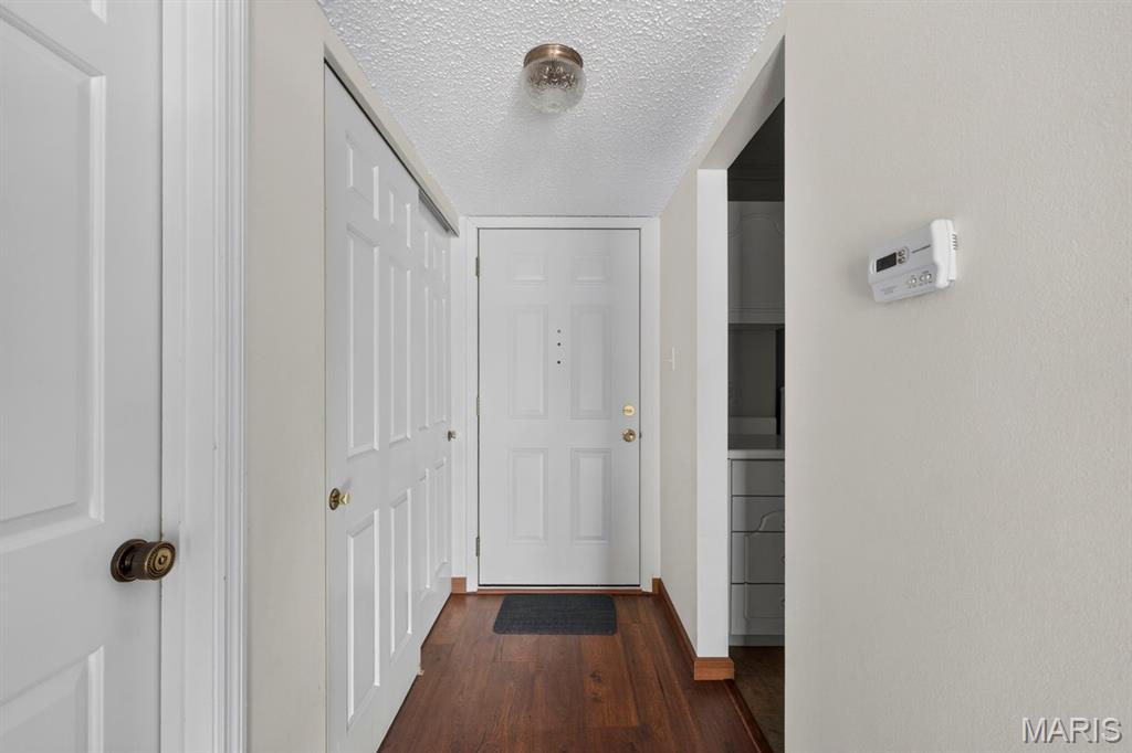 942 Guelbreth Lane Unit: 300