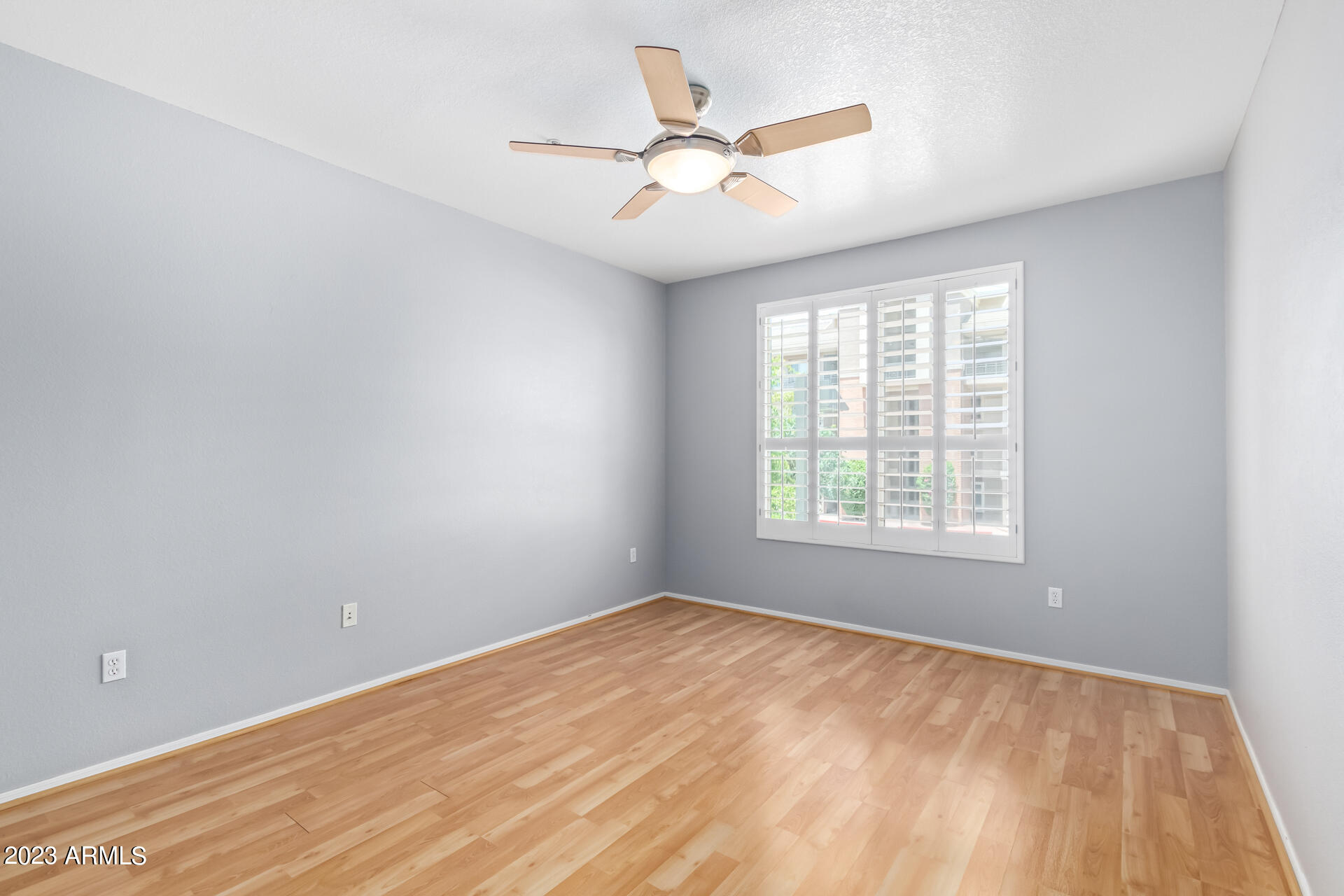 435 W RIO SALADO Parkway, 203