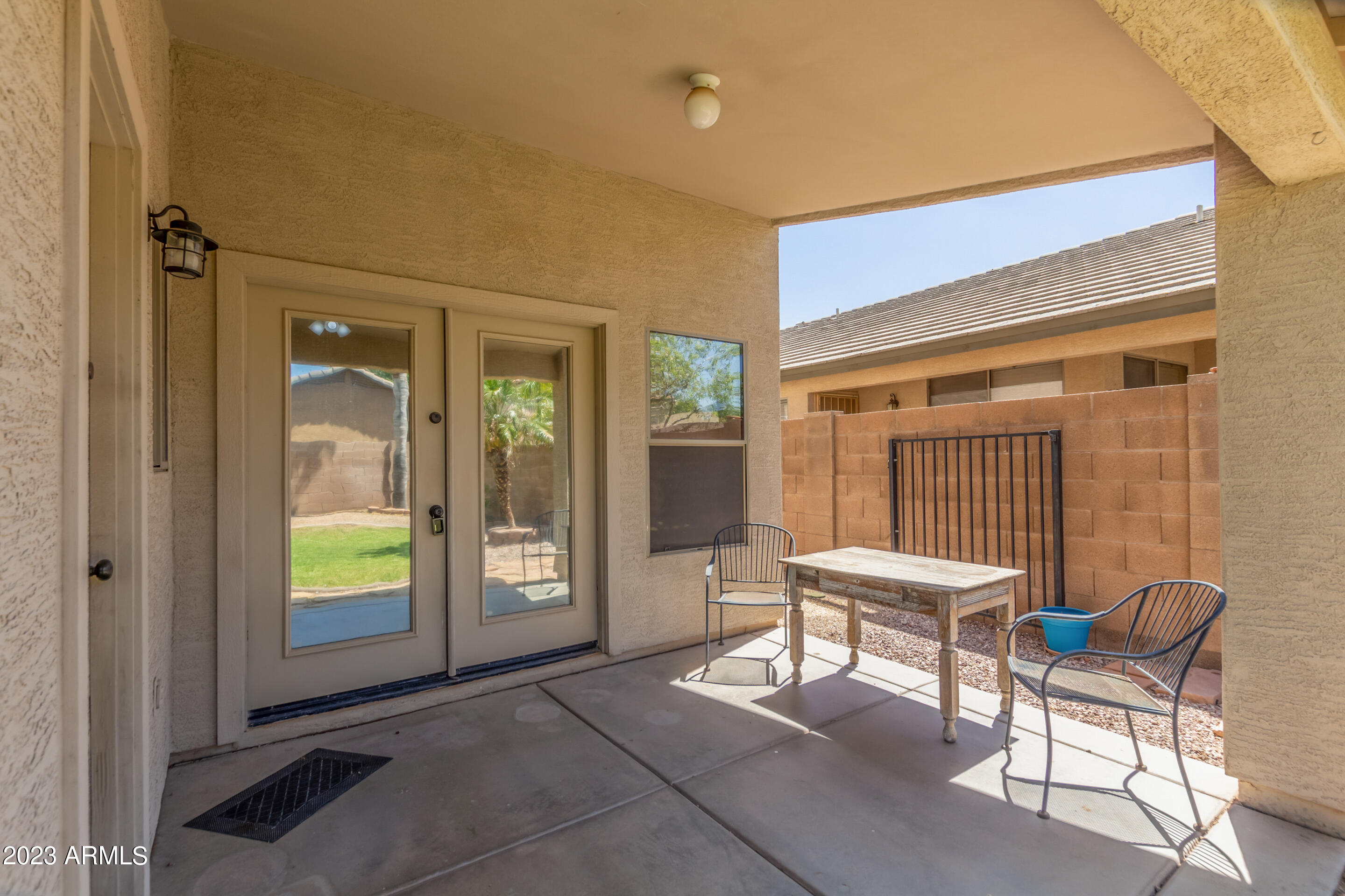 762 E BEARGRASS Place