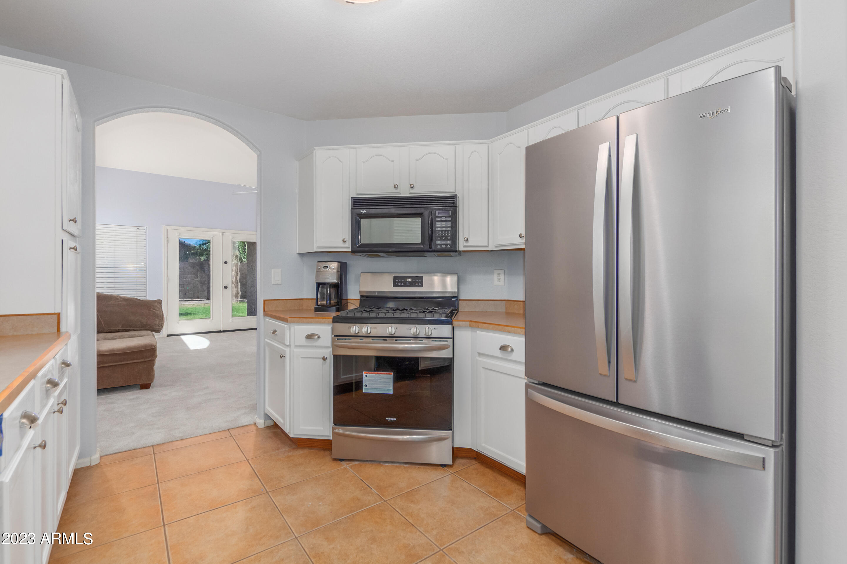 762 E BEARGRASS Place