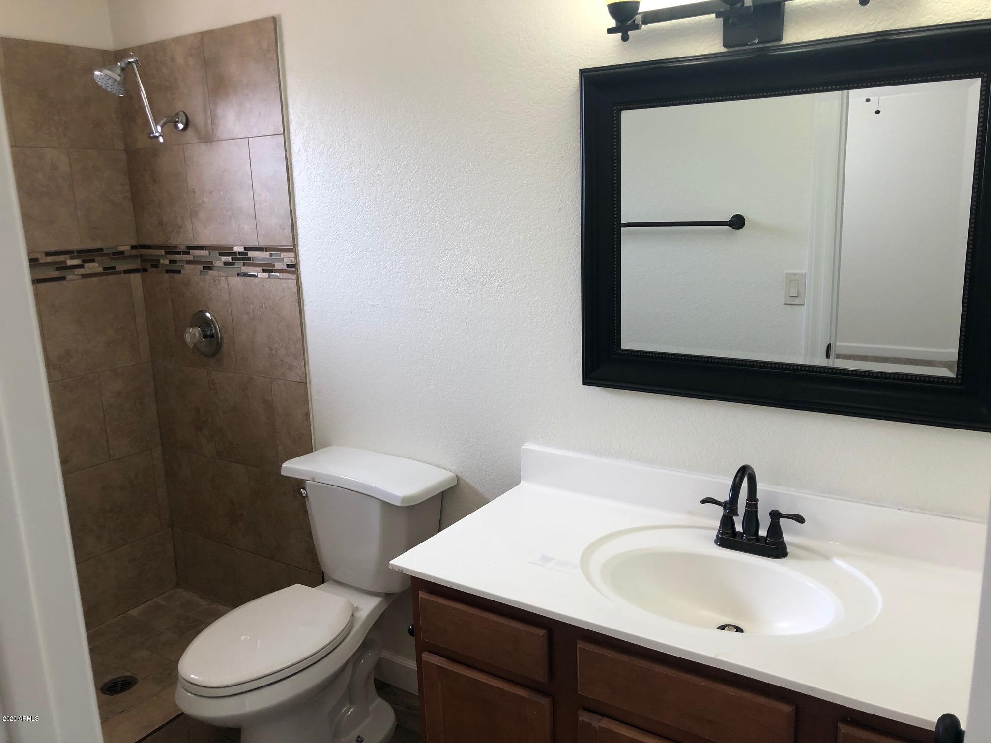 749 E KENWOOD Street