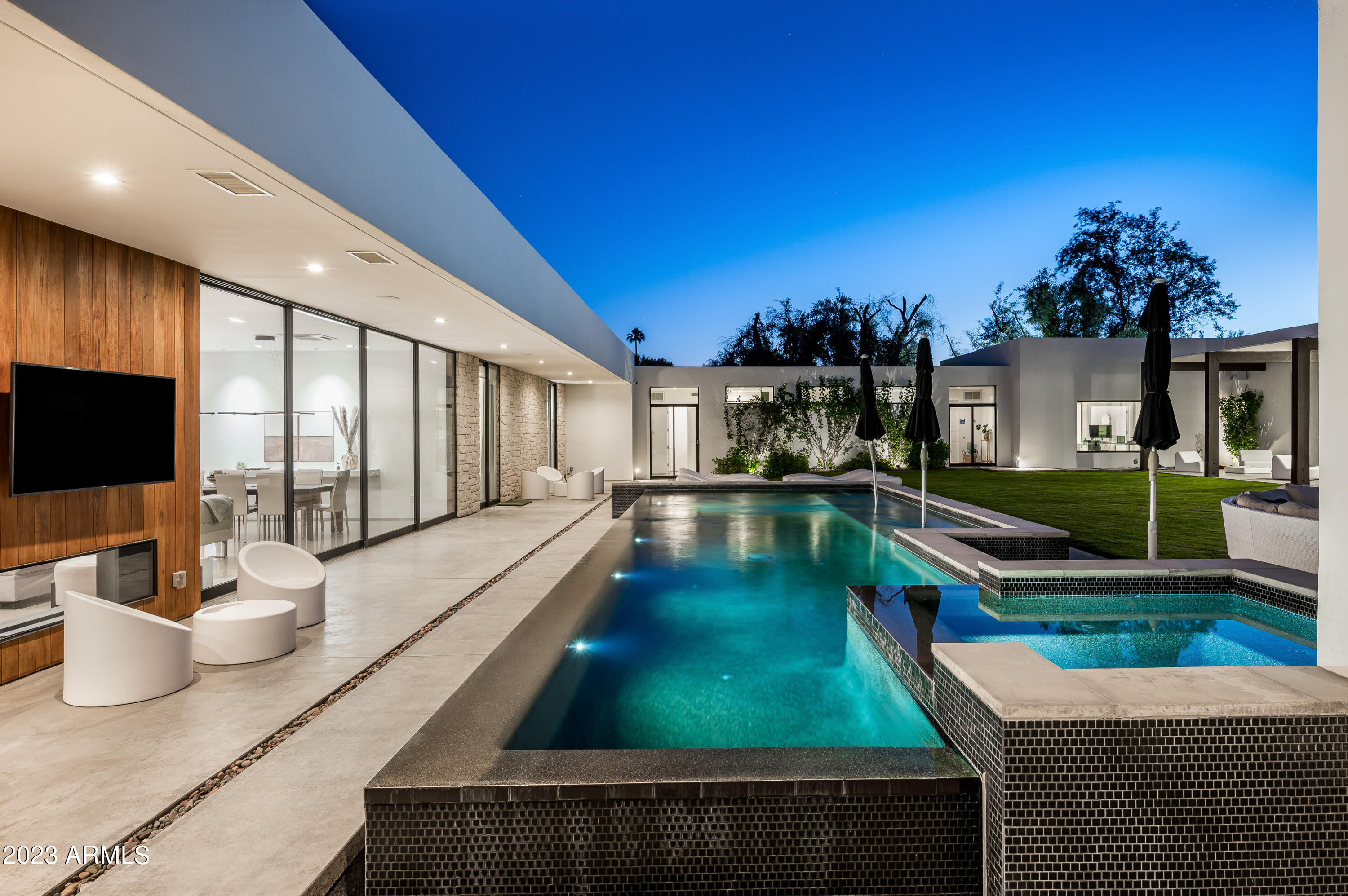 5505 N Casa Blanca Drive