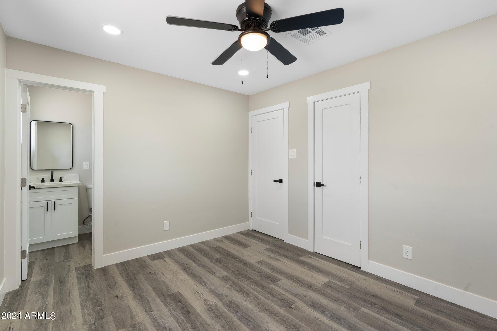 6719 E WILSHIRE Drive