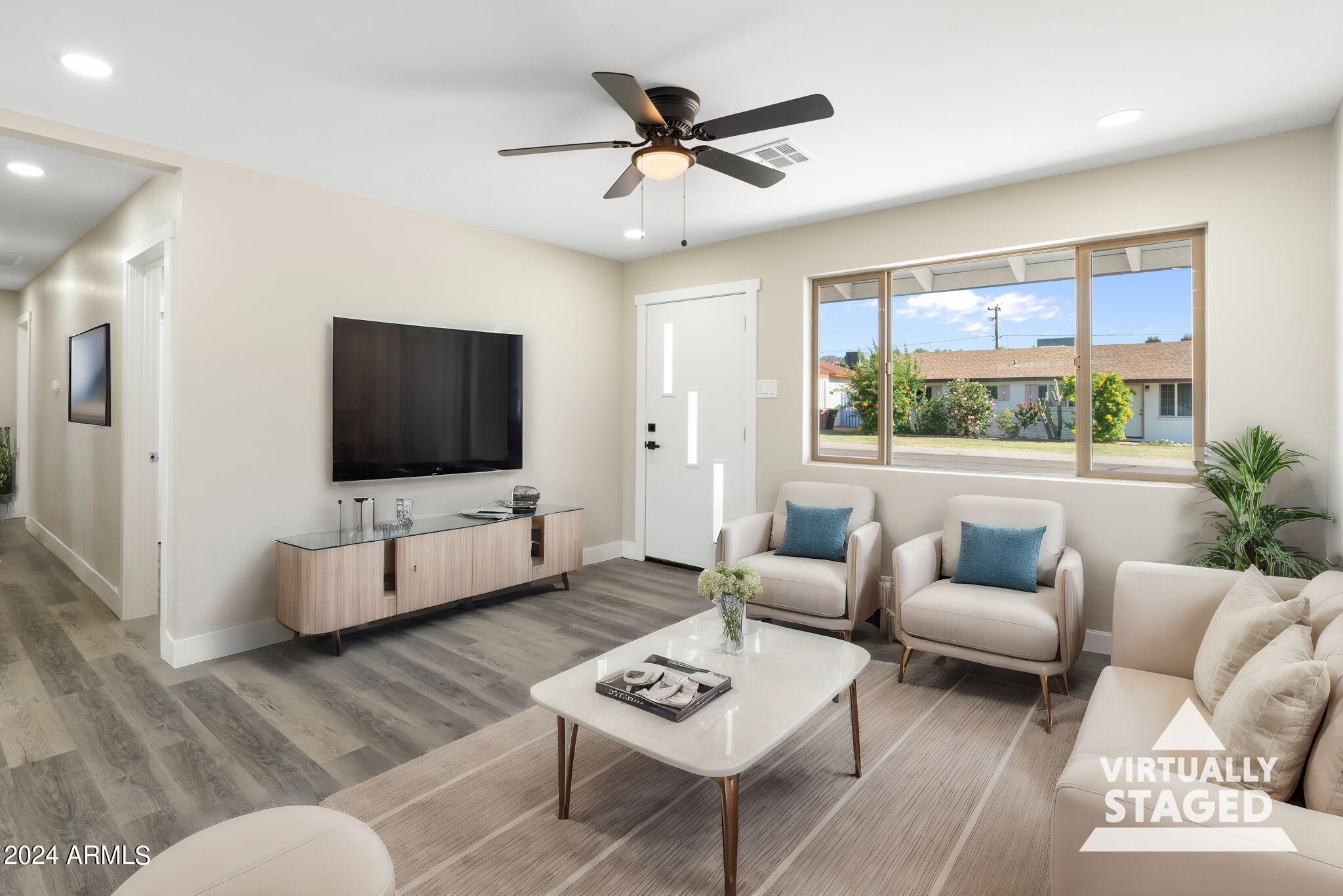 6719 E WILSHIRE Drive