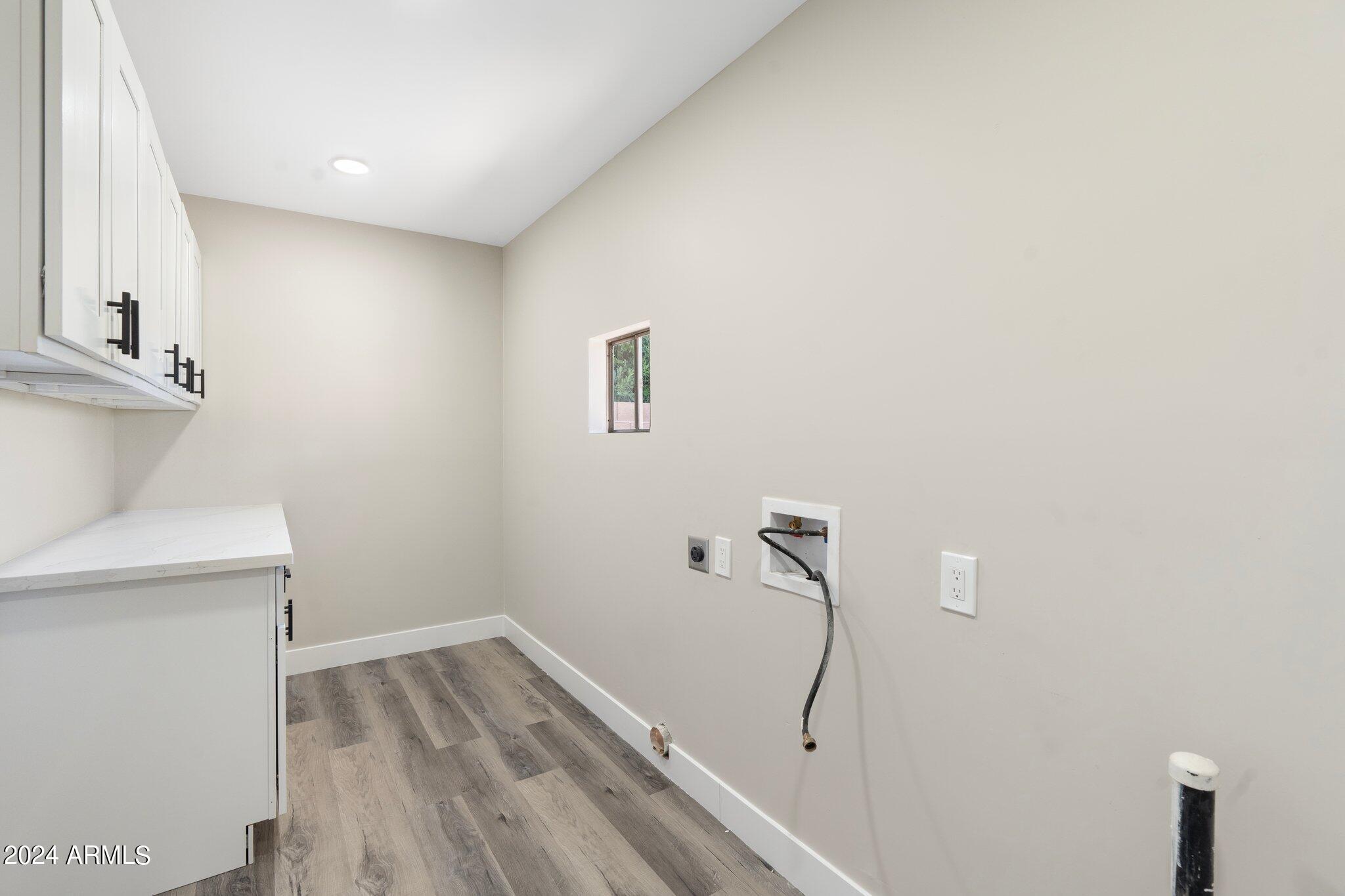 6719 E WILSHIRE Drive