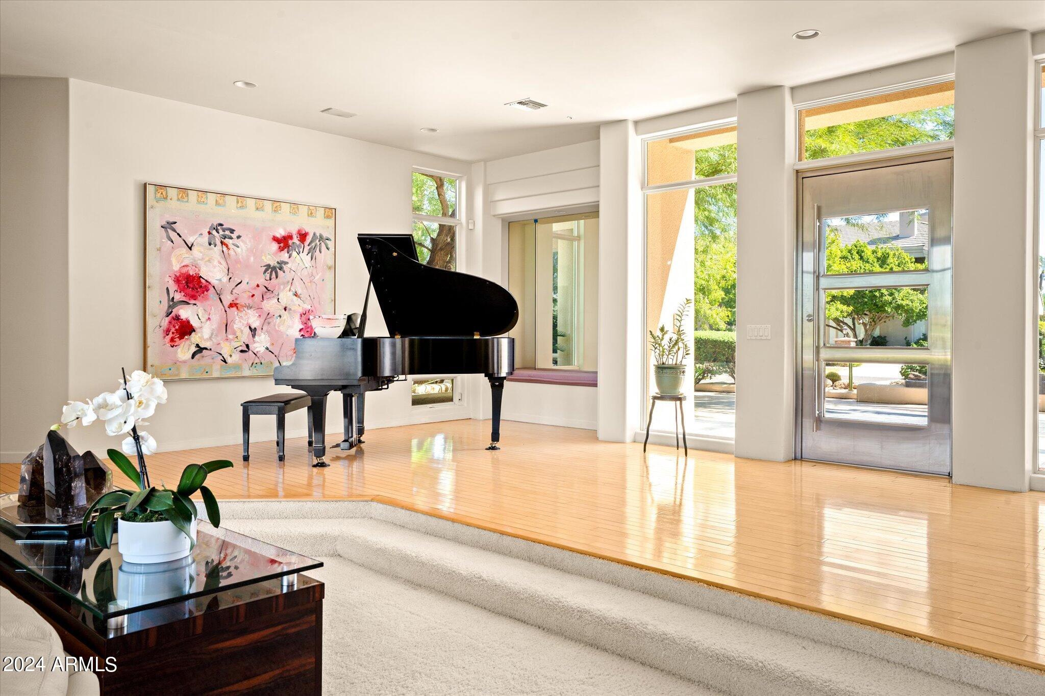 7780 E VAQUERO Drive