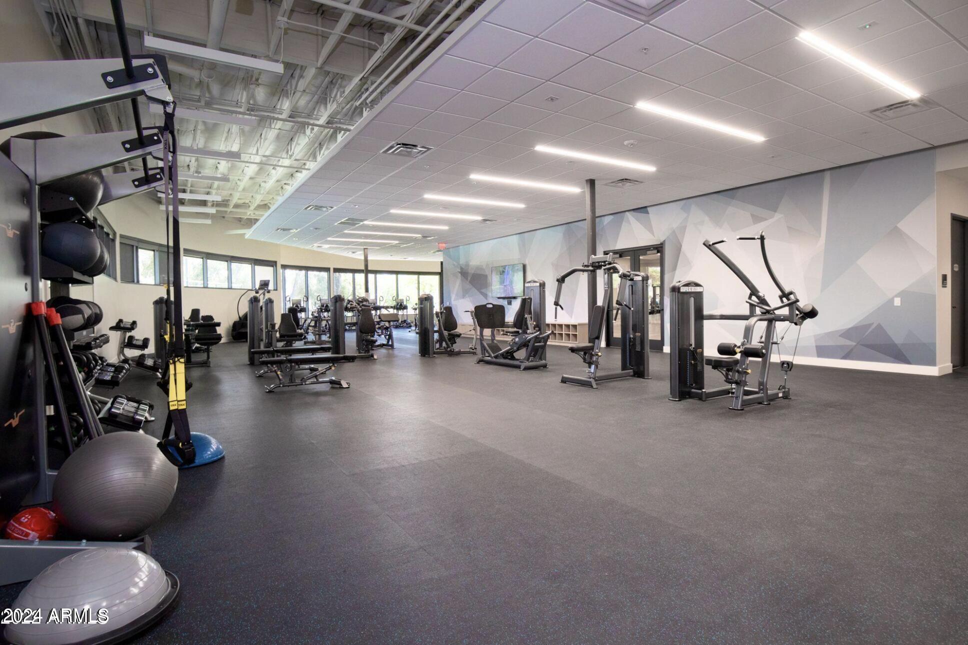 7780 E VAQUERO Drive