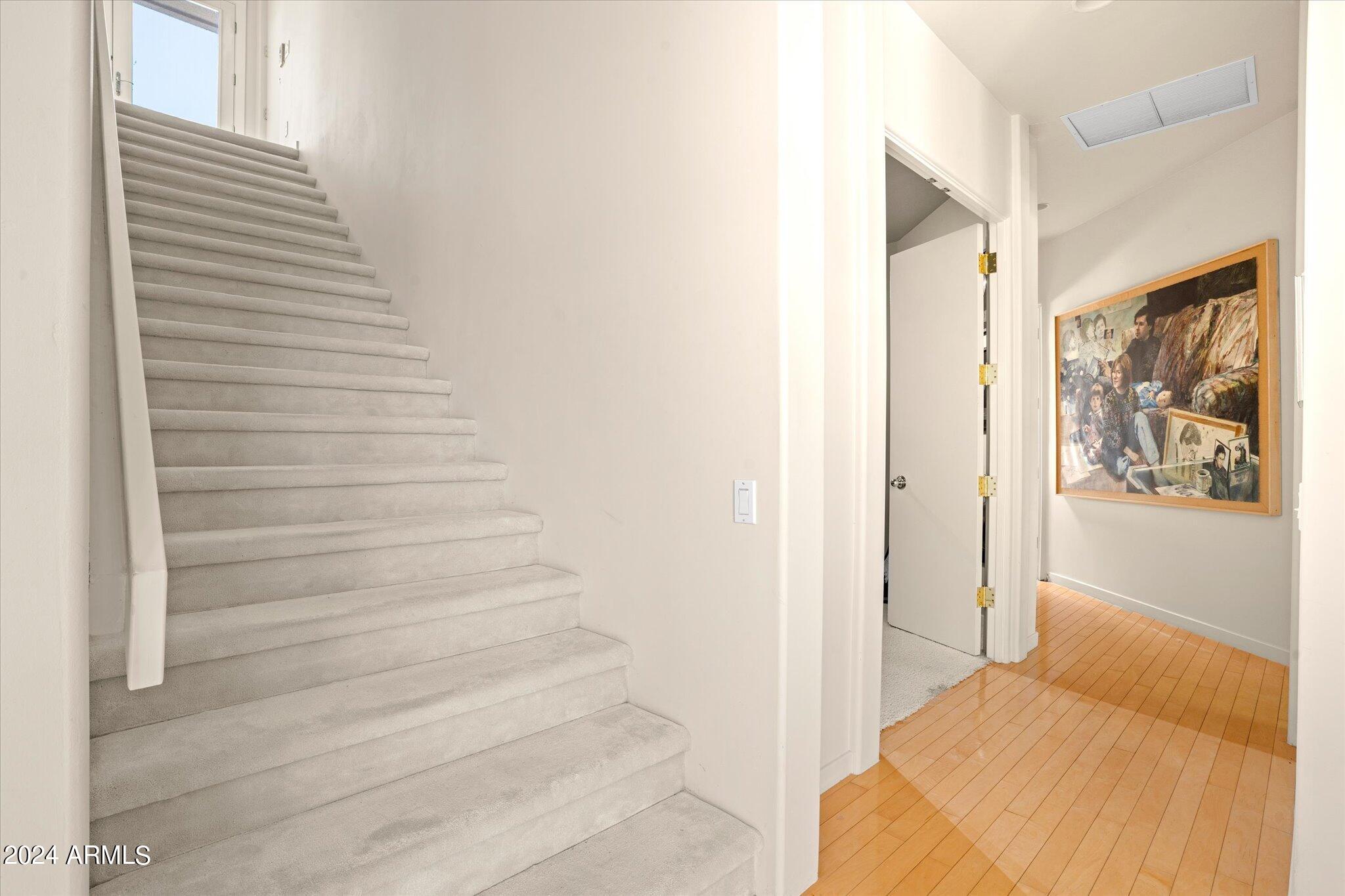 7780 E VAQUERO Drive