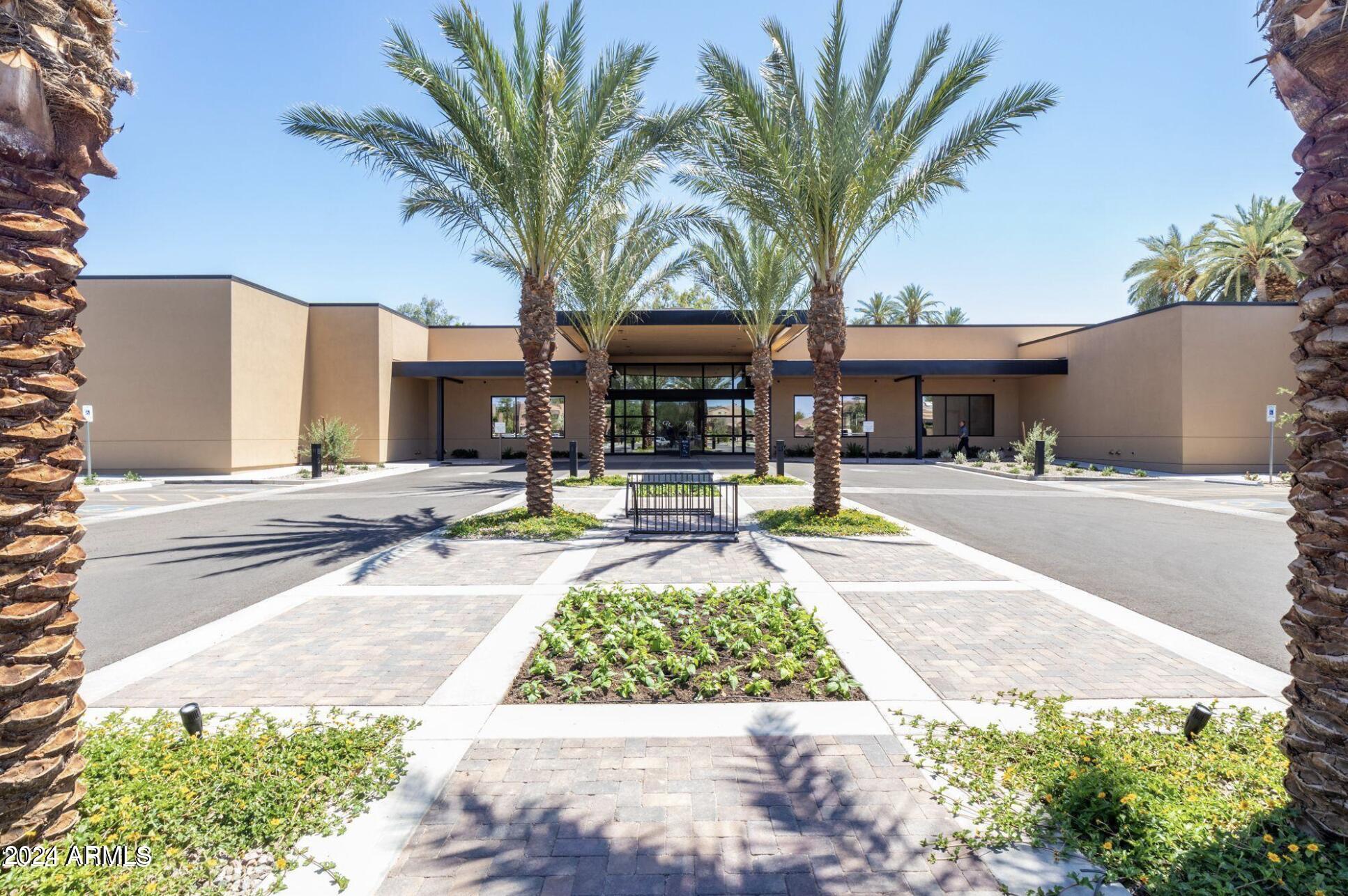 7780 E VAQUERO Drive