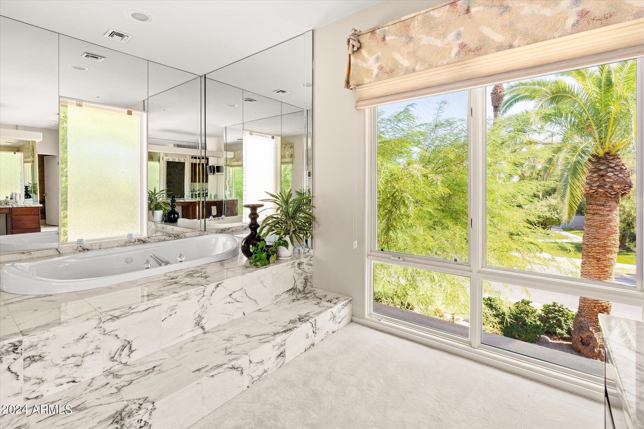 7780 E VAQUERO Drive