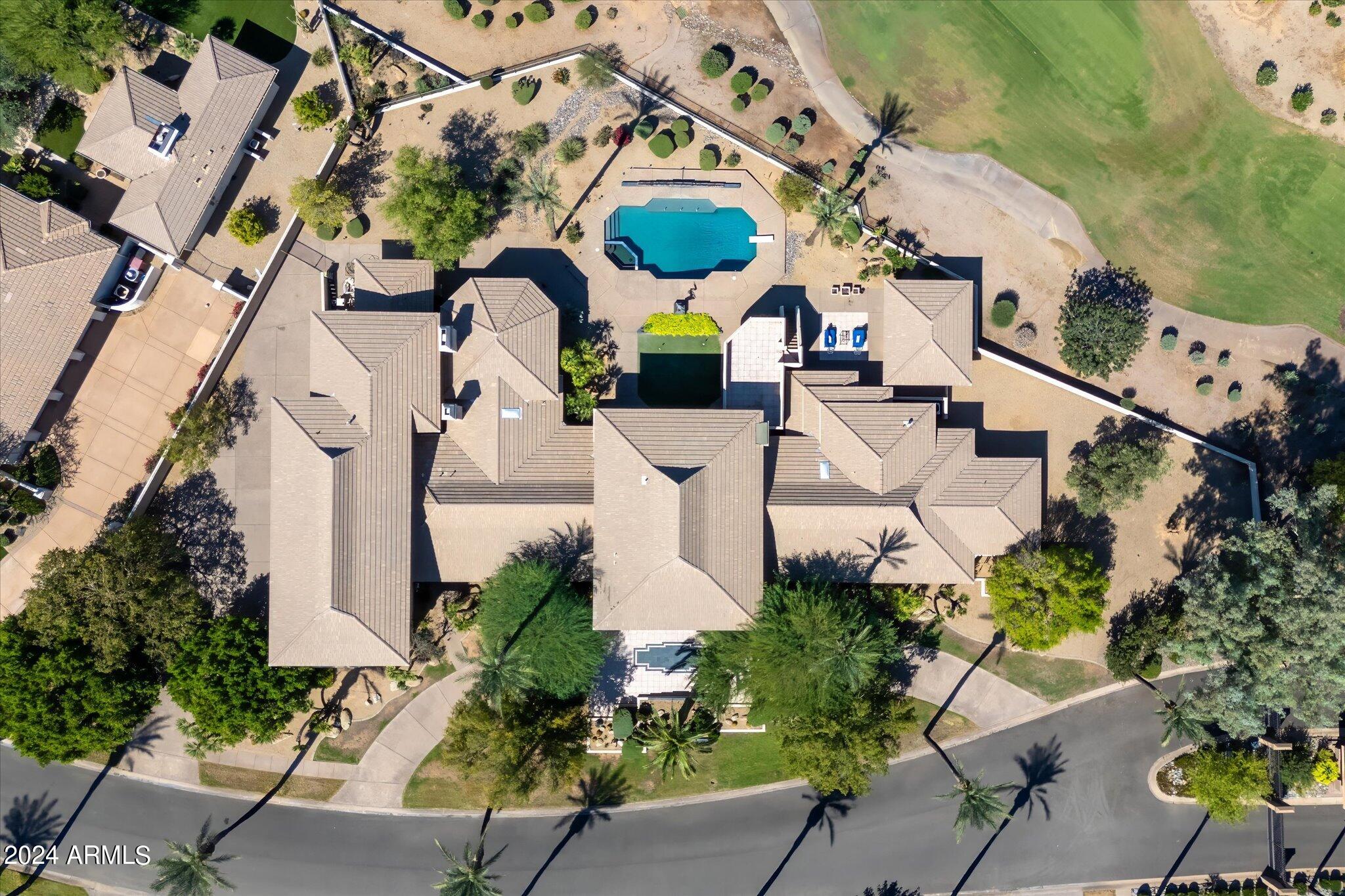 7780 E VAQUERO Drive