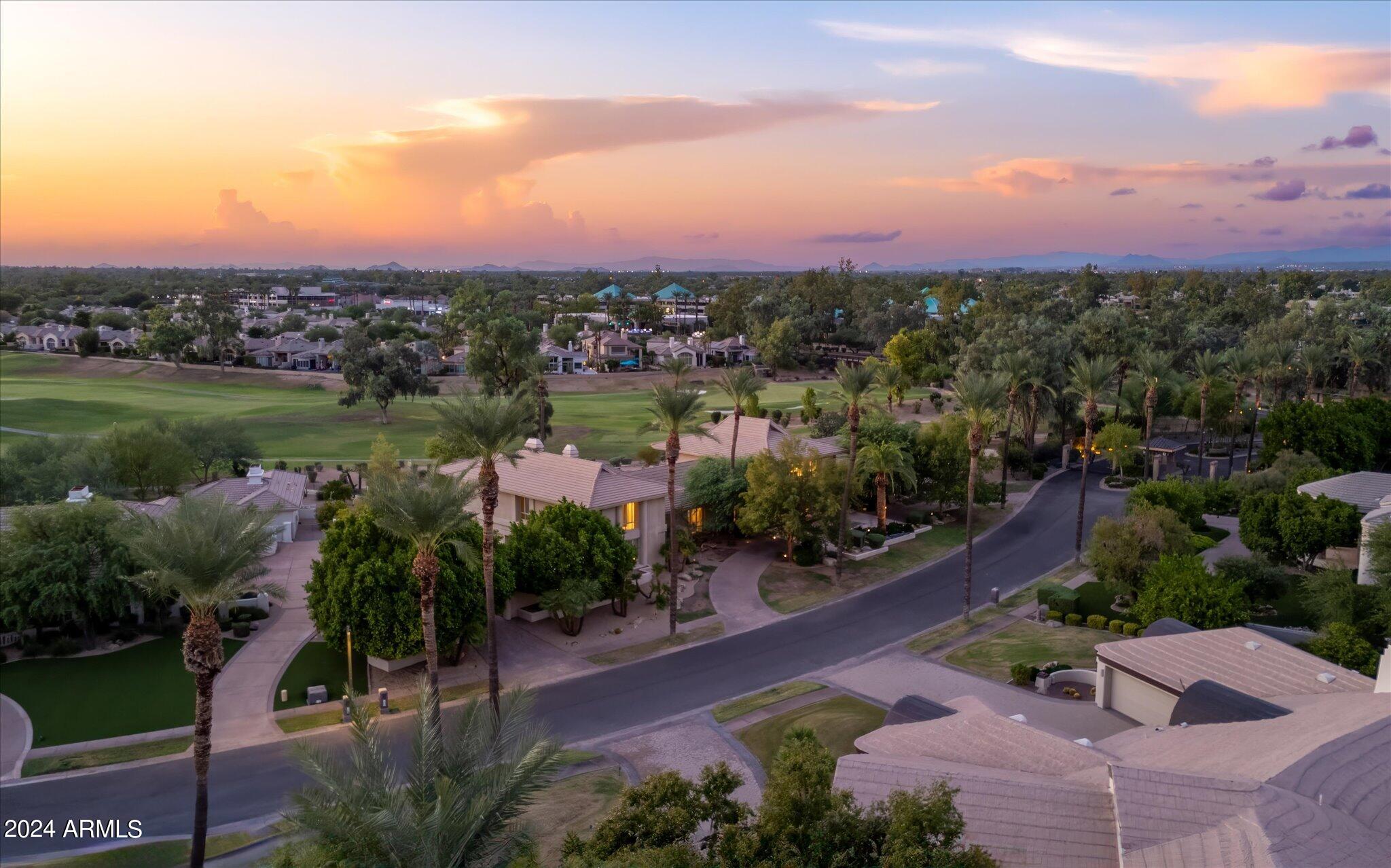 7780 E VAQUERO Drive