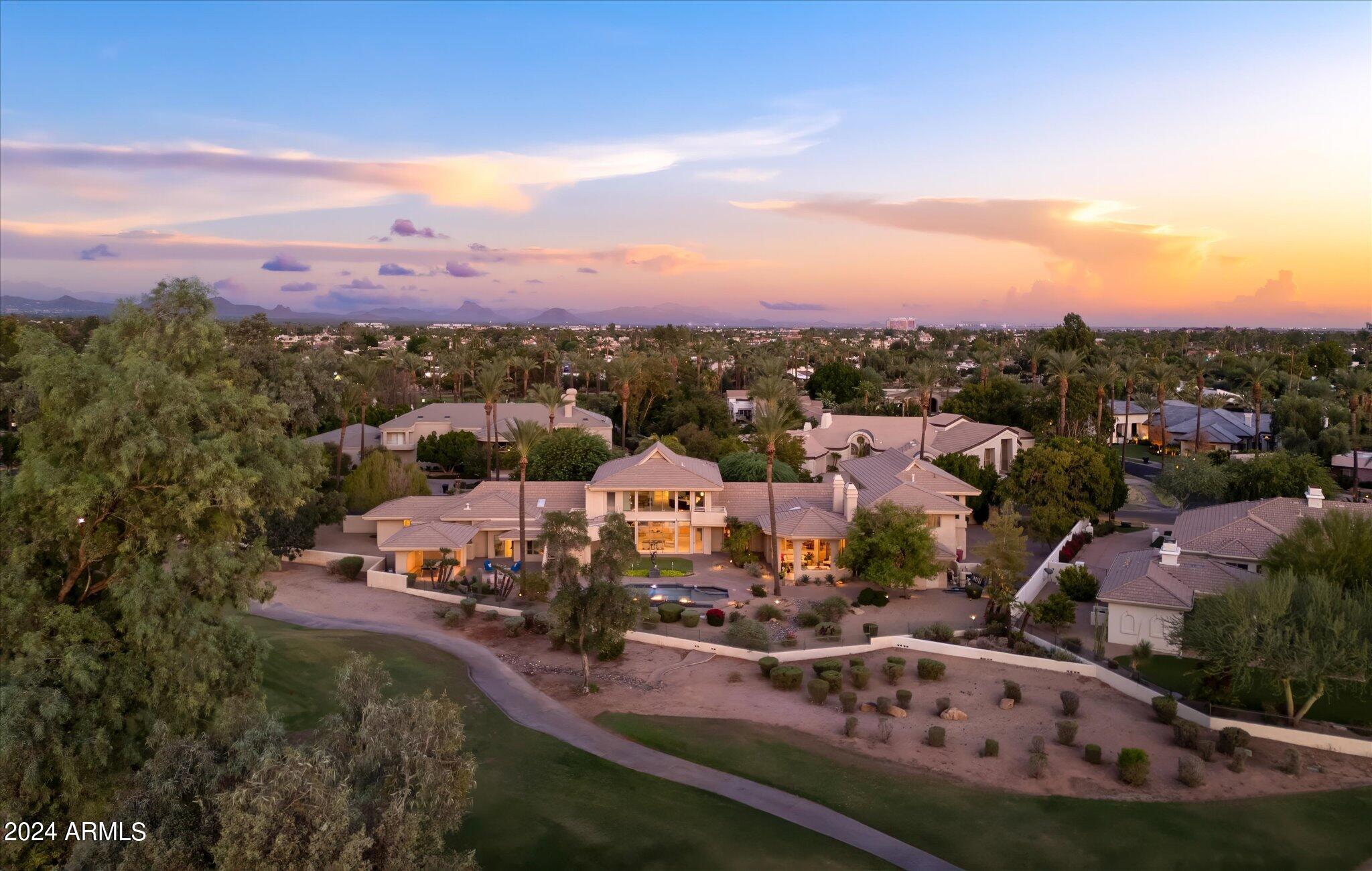 7780 E VAQUERO Drive