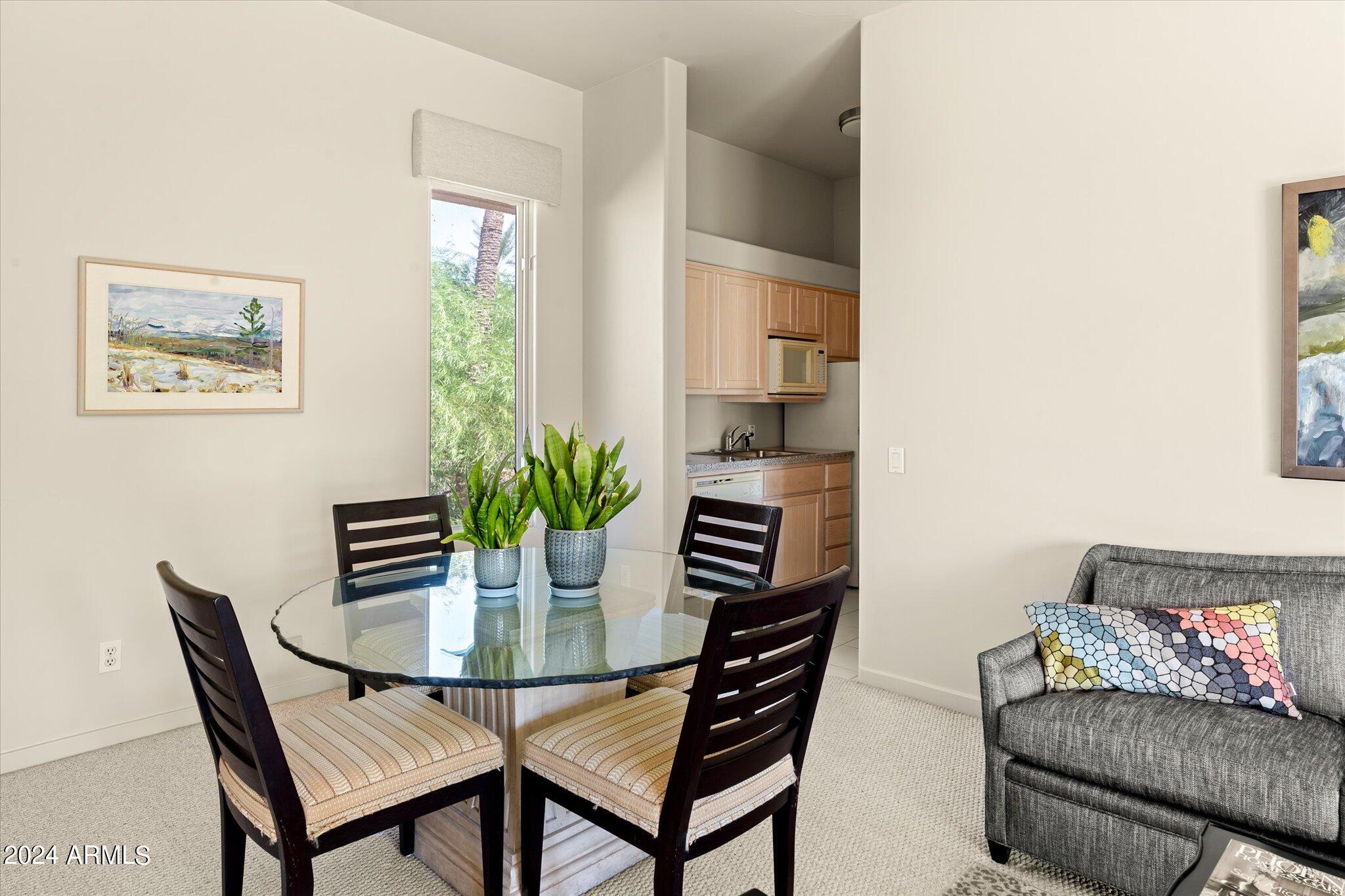 7780 E VAQUERO Drive