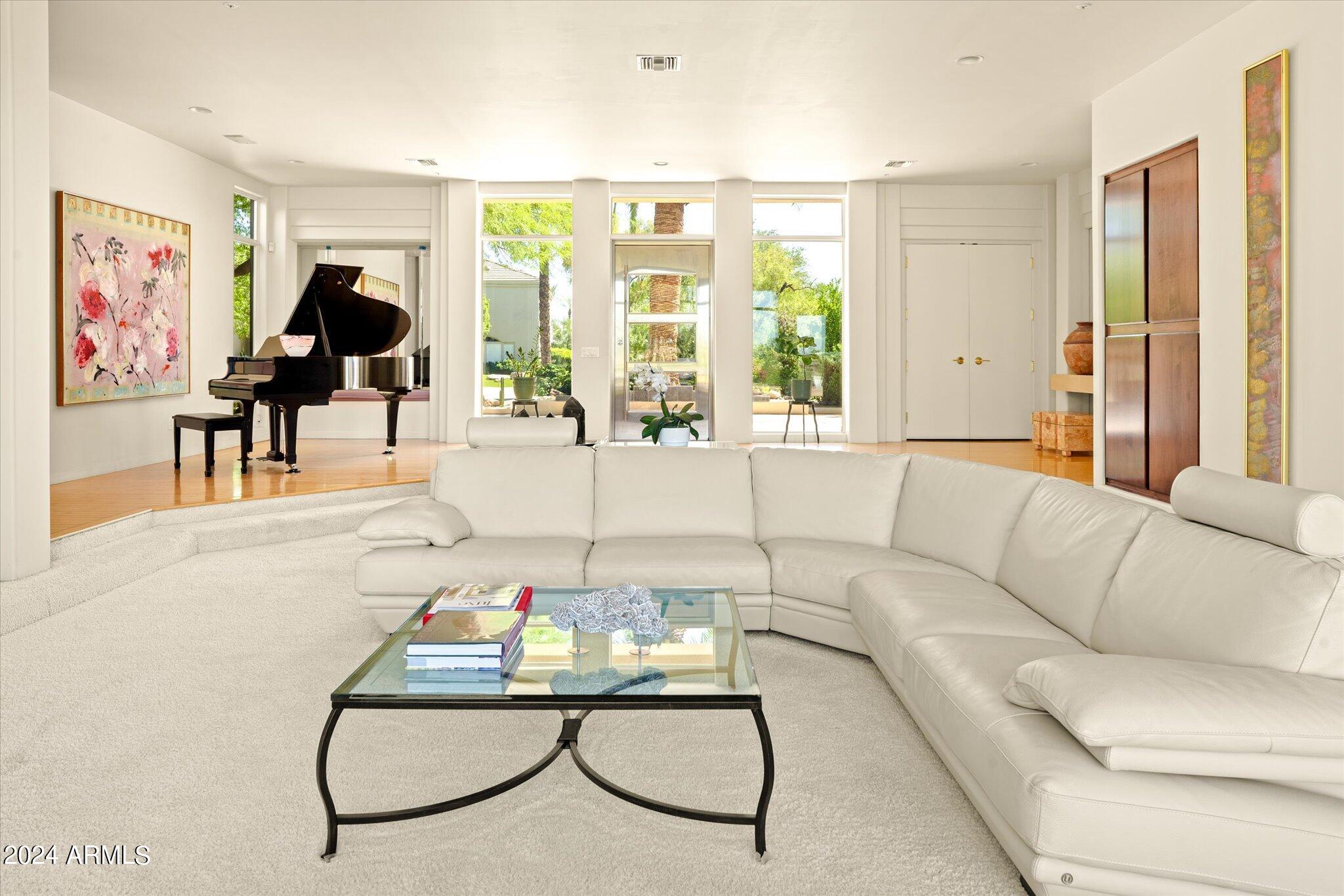 7780 E VAQUERO Drive