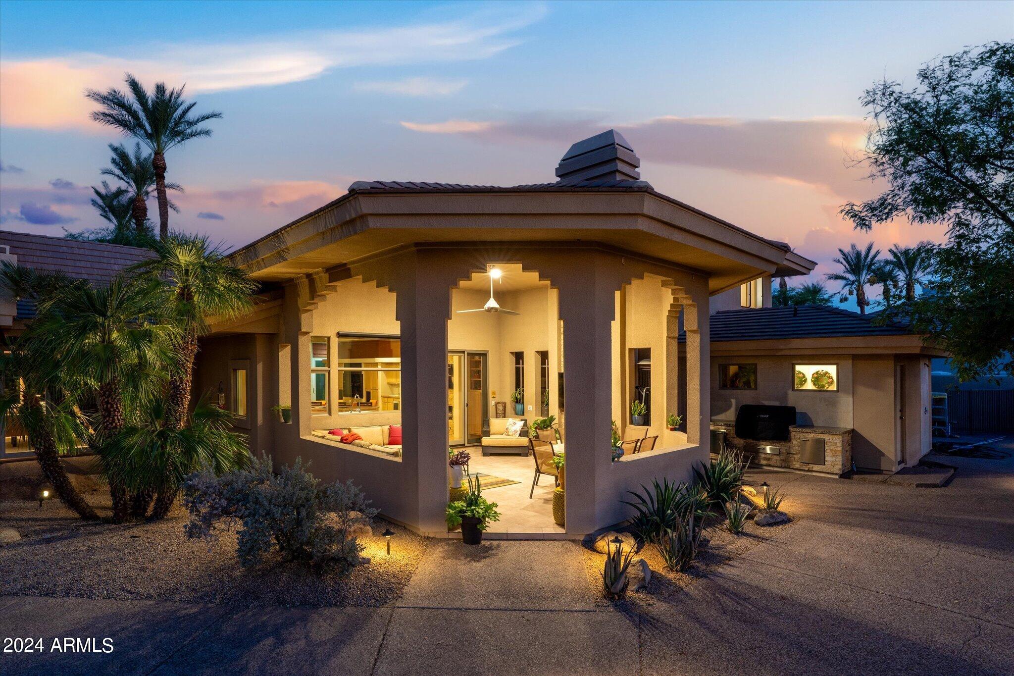 7780 E VAQUERO Drive