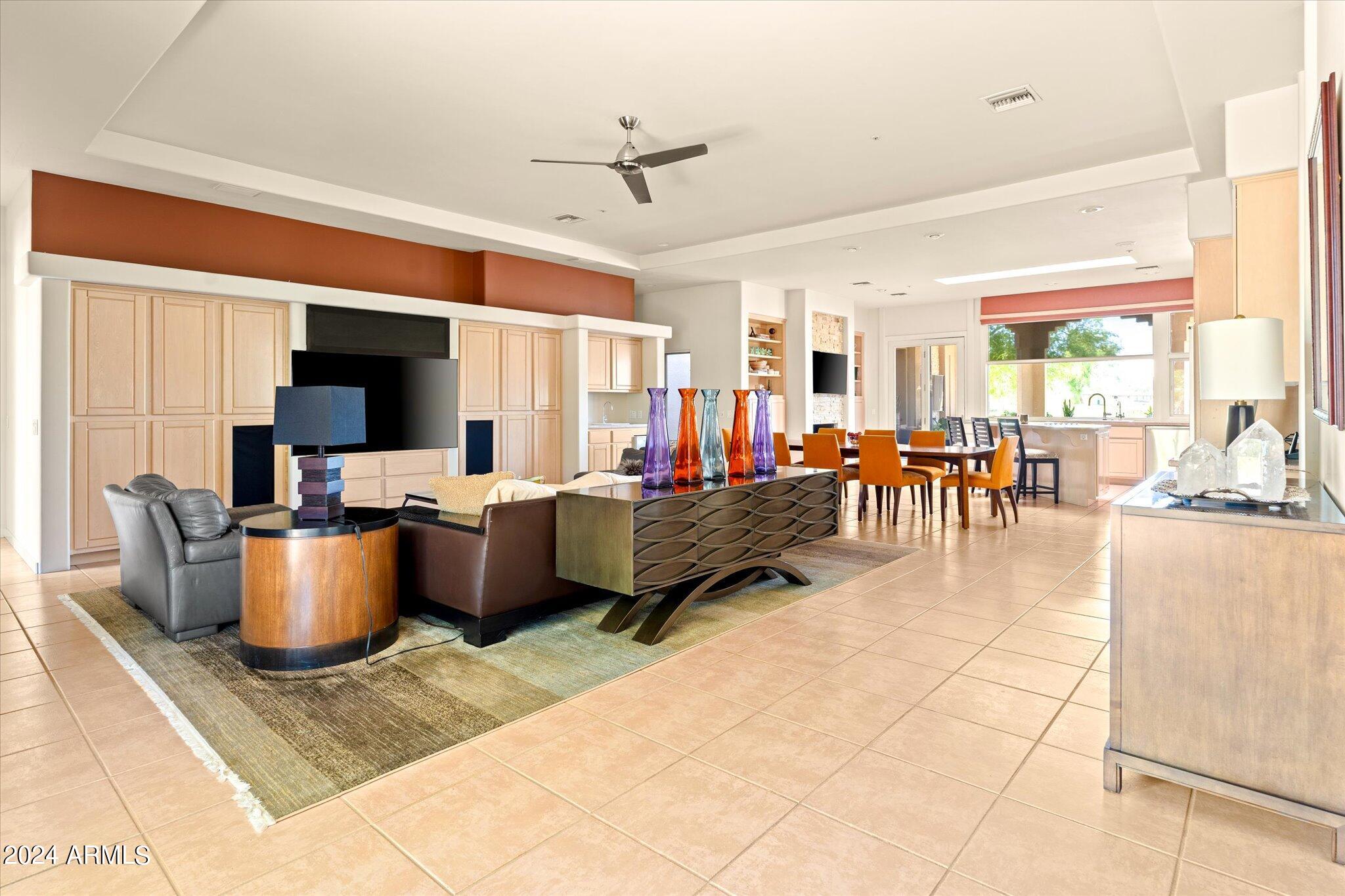 7780 E VAQUERO Drive