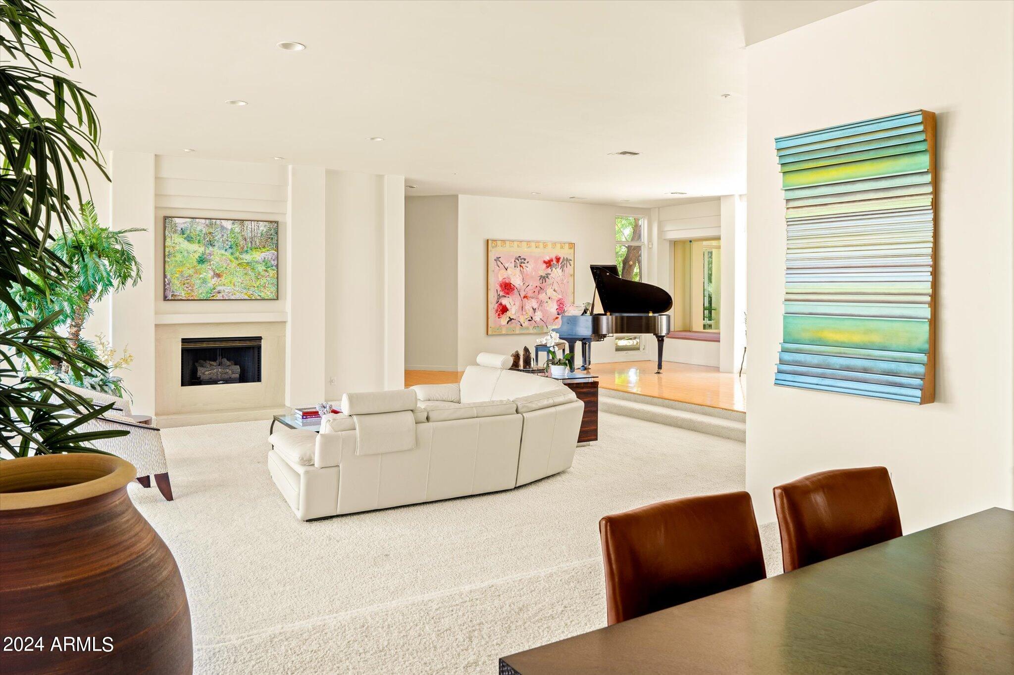 7780 E VAQUERO Drive