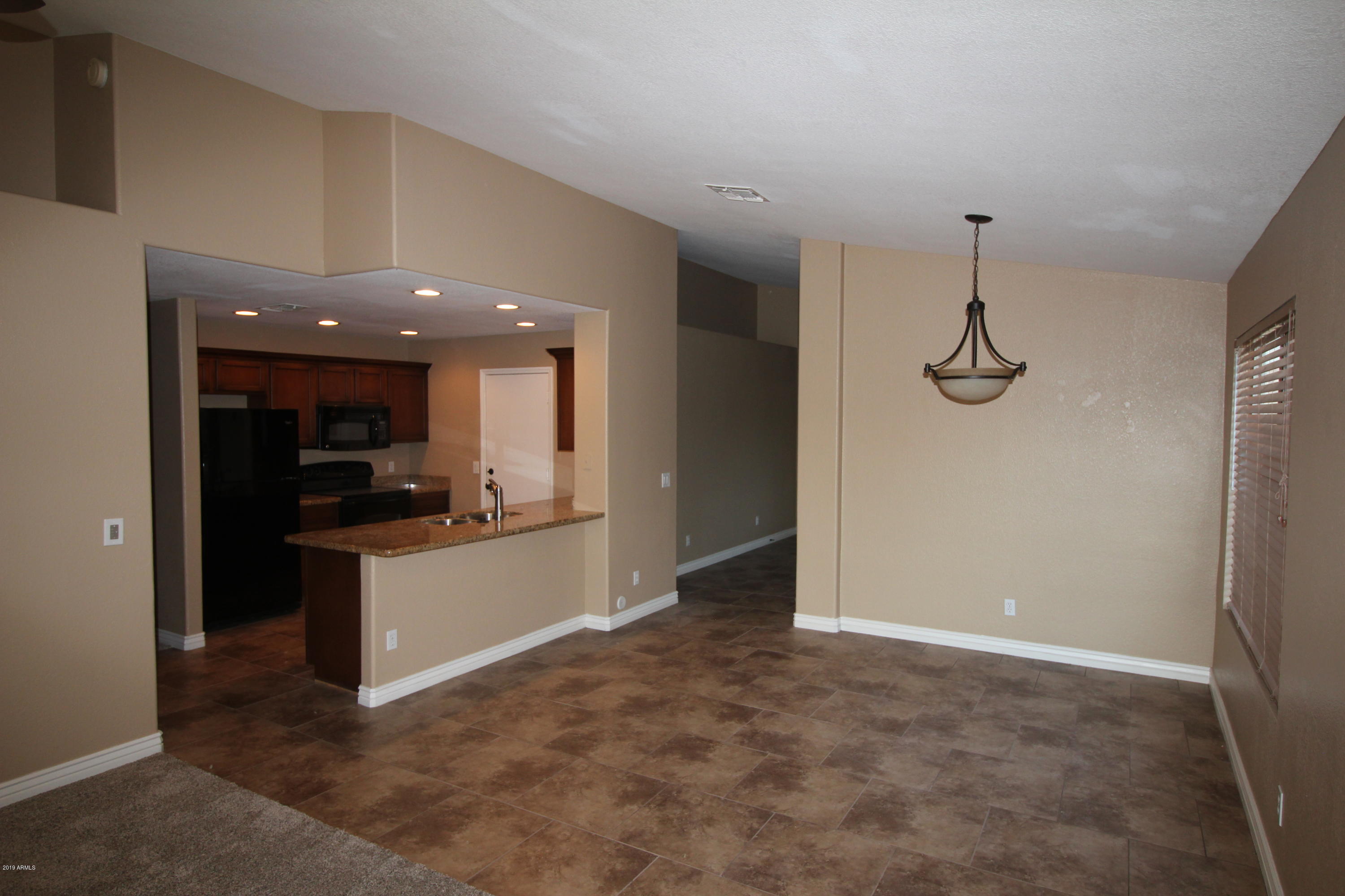 9247 E CARMEL Avenue