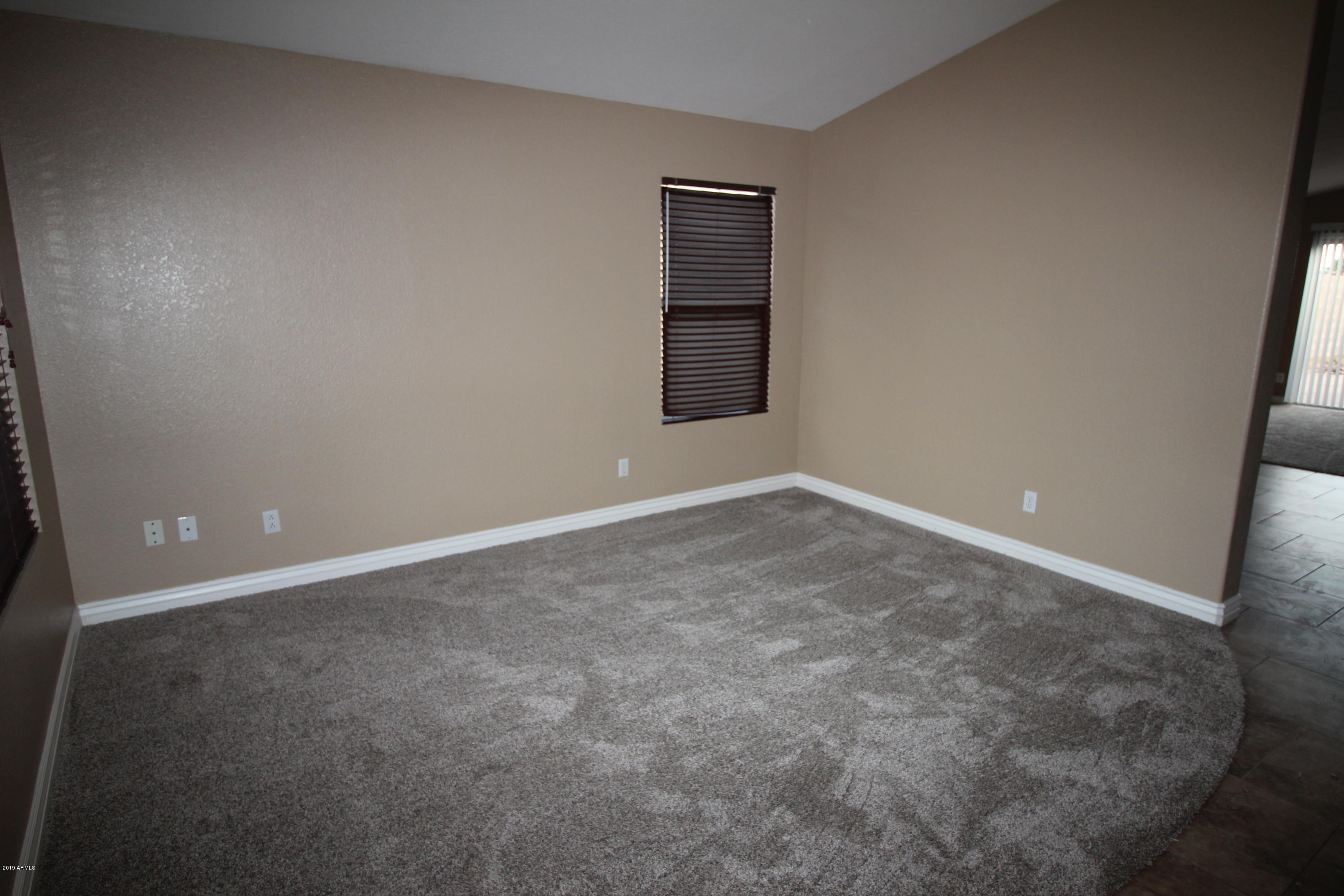 9247 E CARMEL Avenue