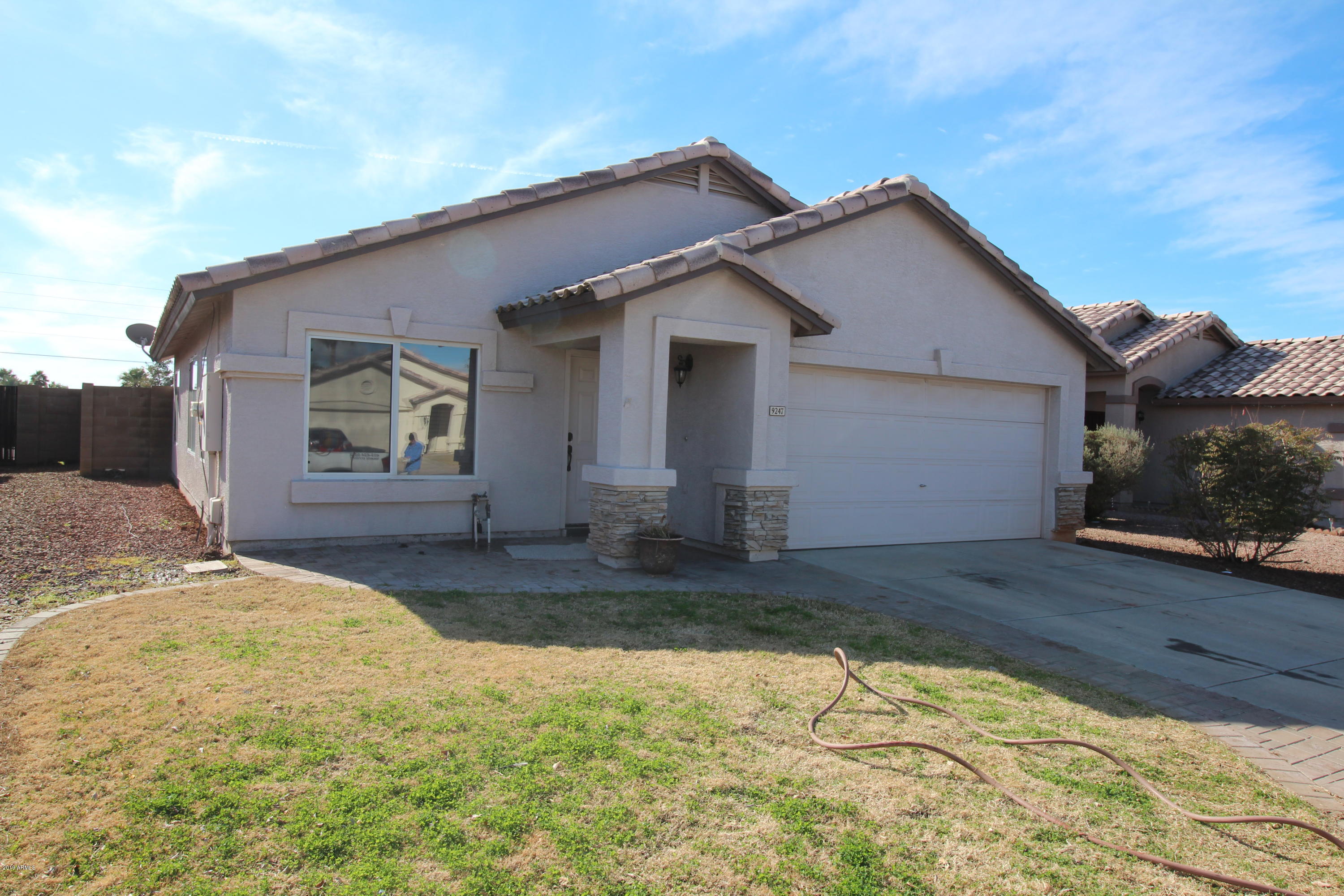 9247 E CARMEL Avenue