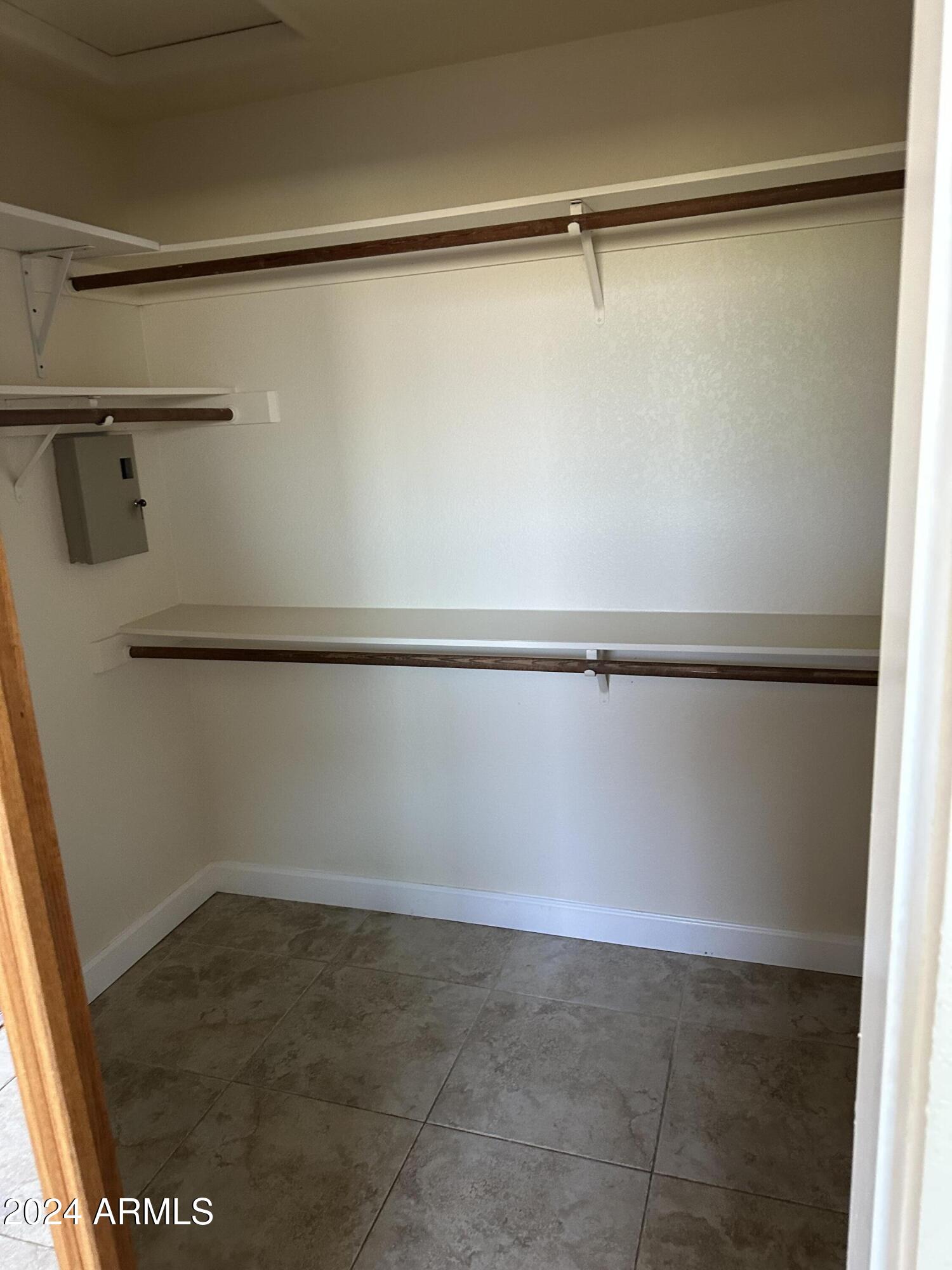 9048 E RIVIERA Drive