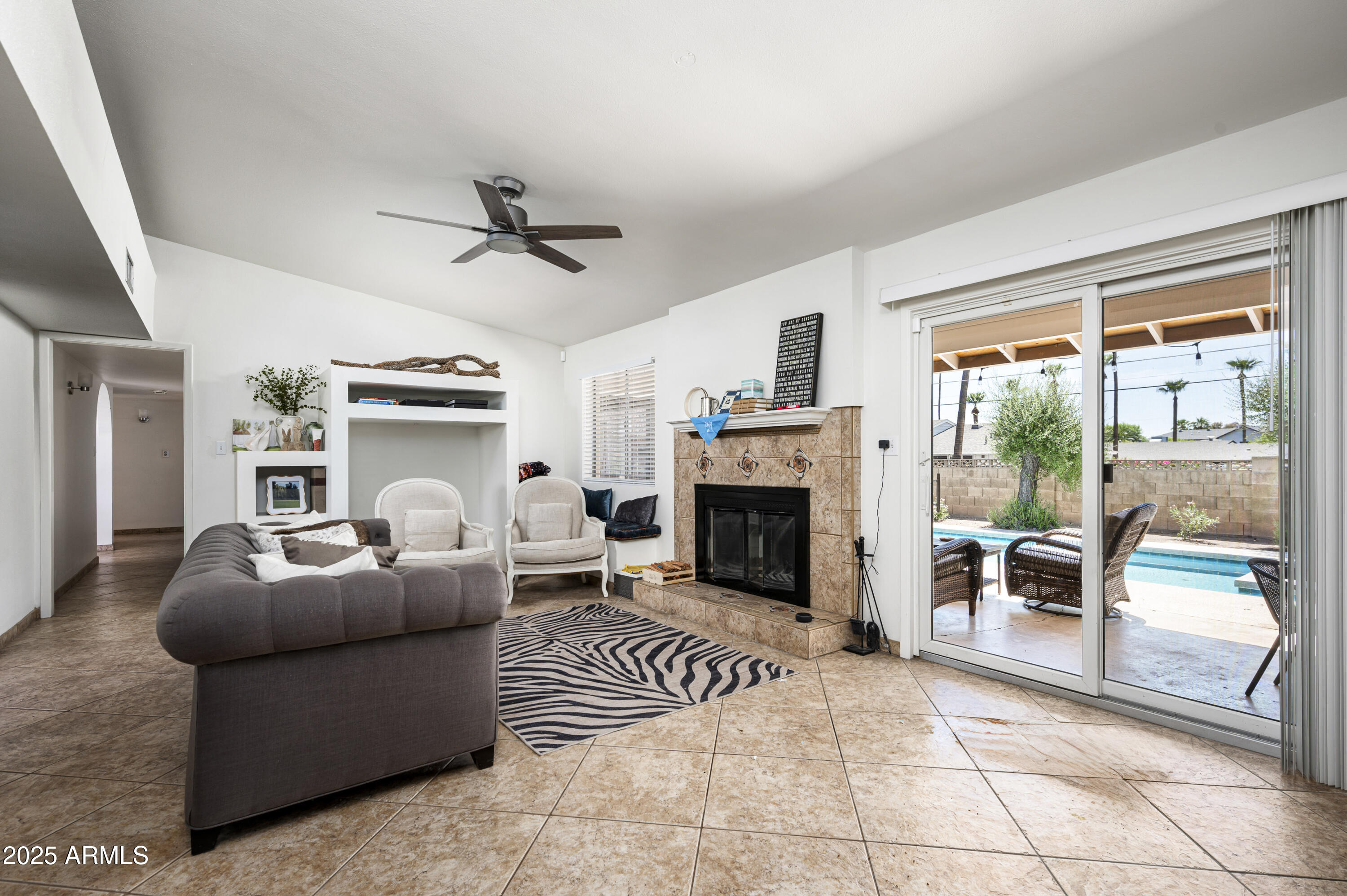 5521 E LAFAYETTE Boulevard