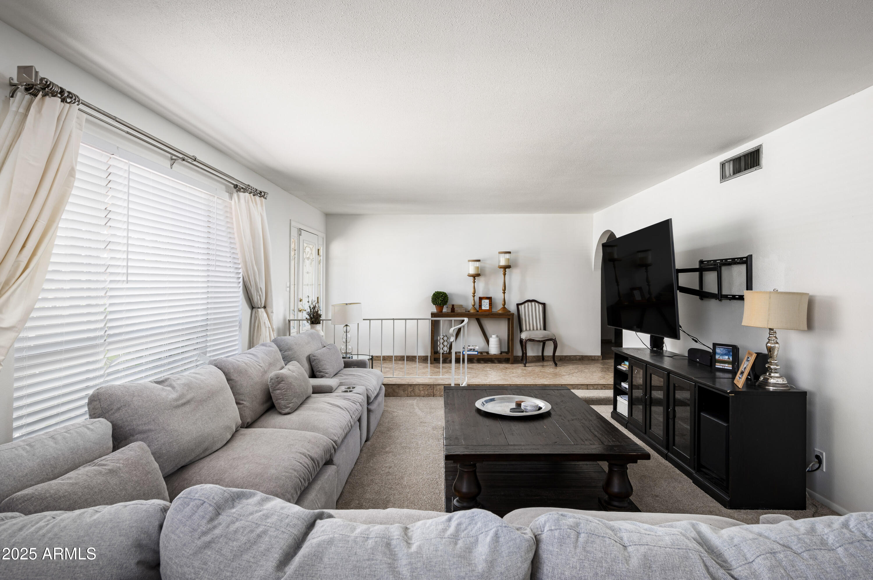 5521 E LAFAYETTE Boulevard