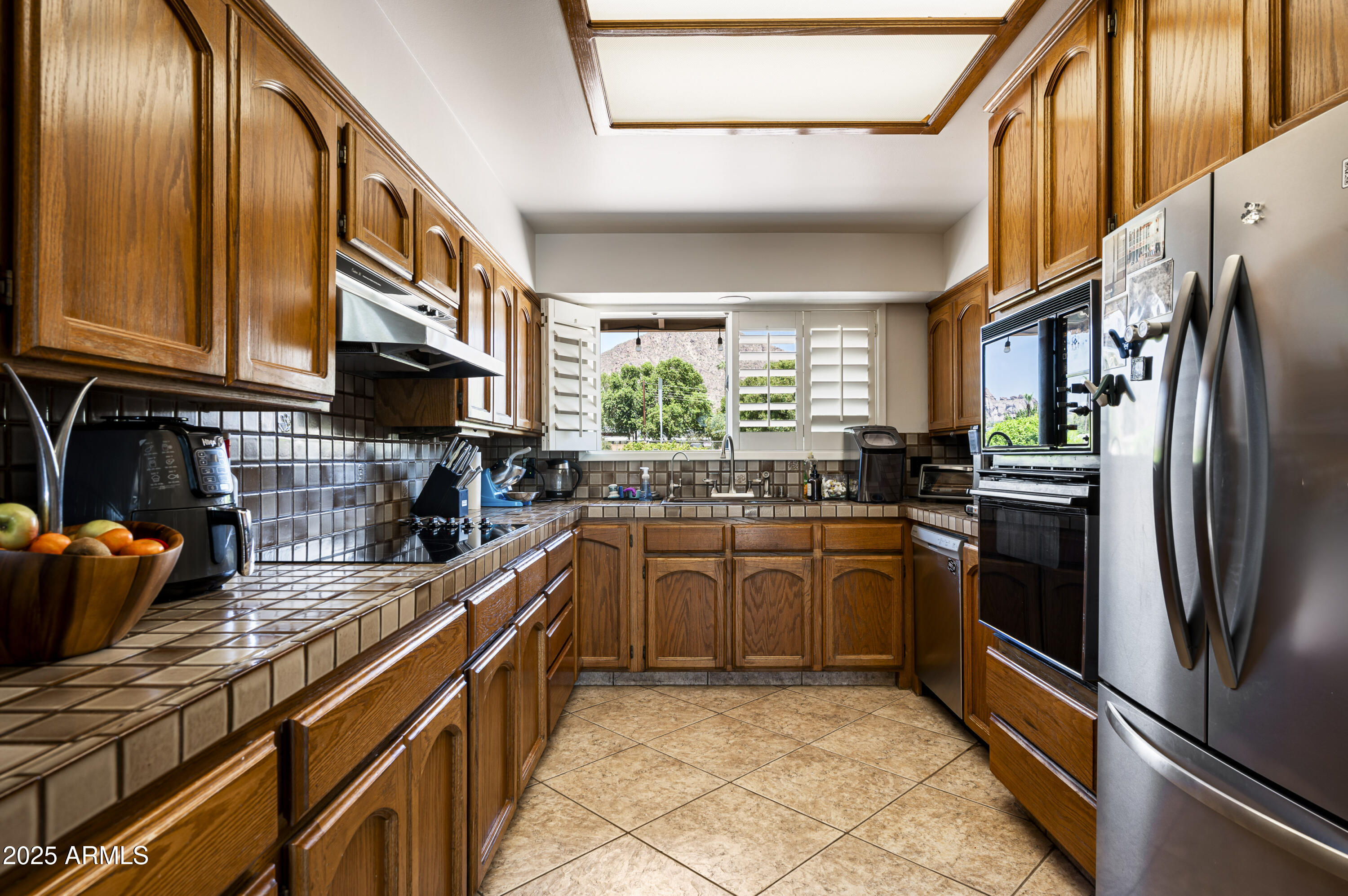 5521 E LAFAYETTE Boulevard