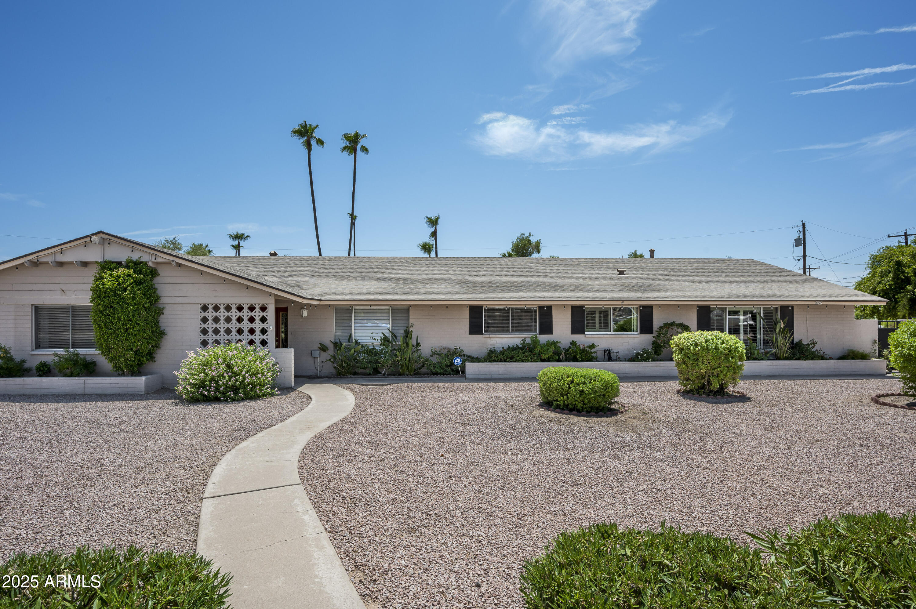 5521 E LAFAYETTE Boulevard